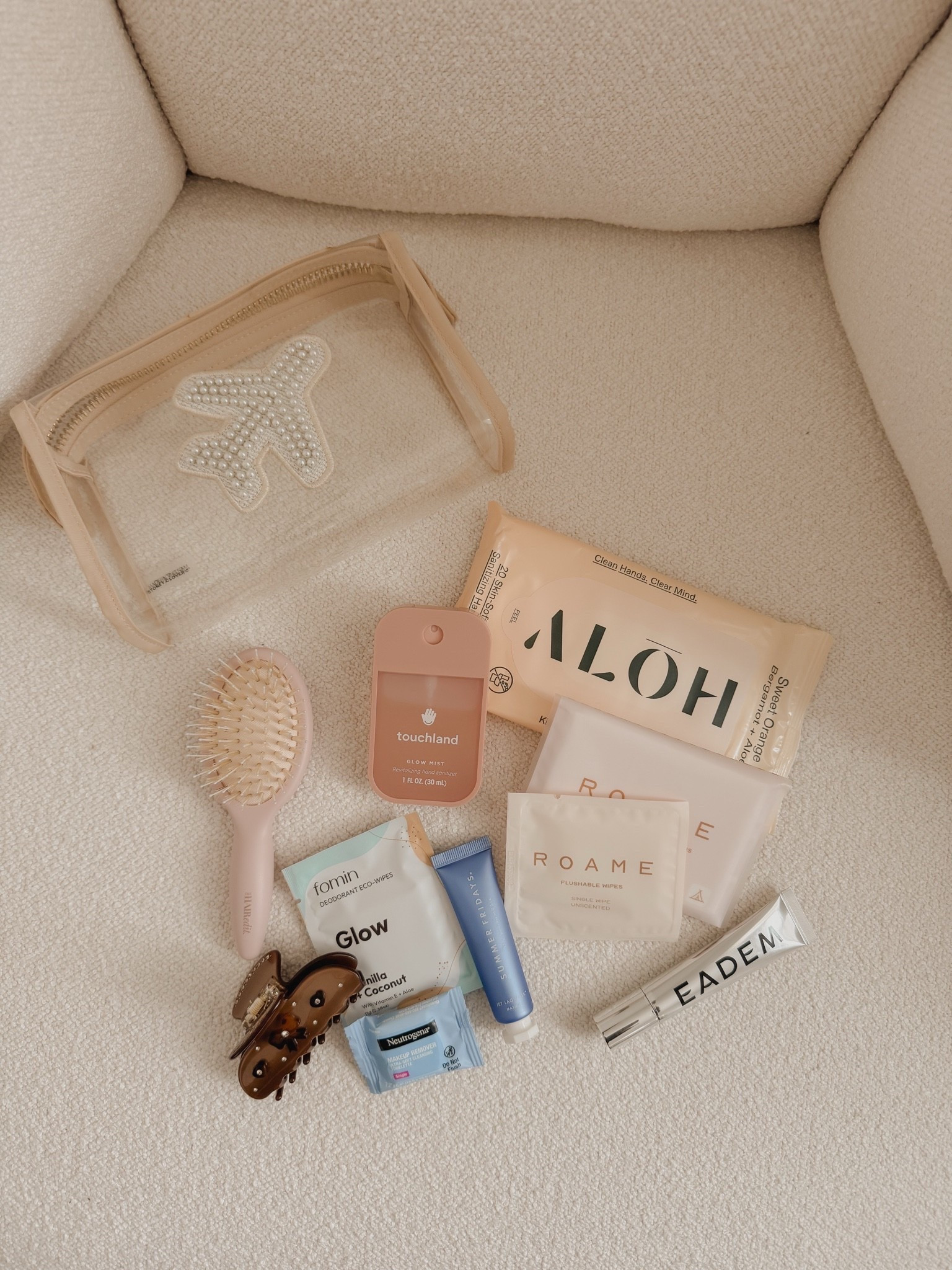 Travel essentials 🫶🏻