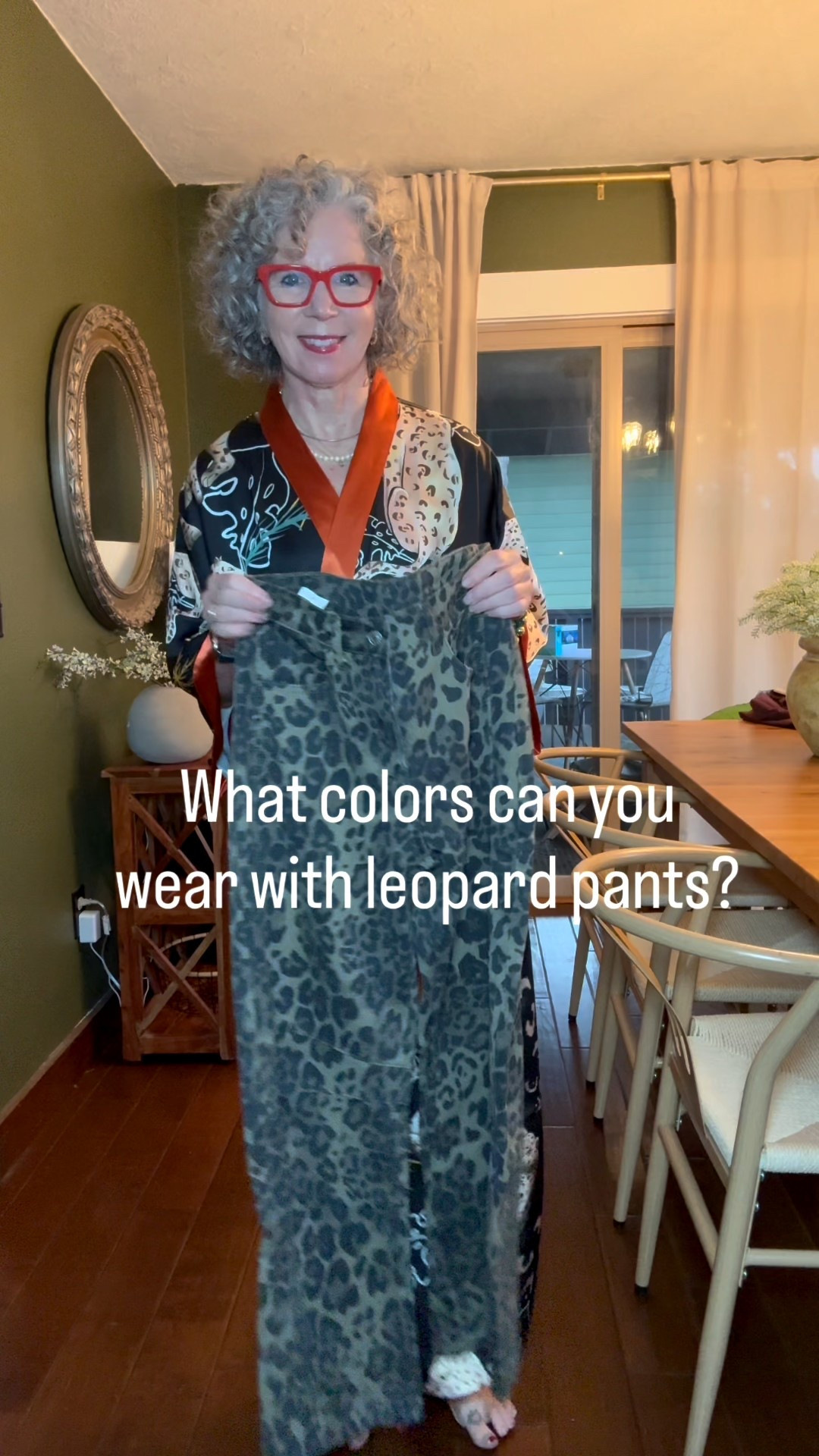 Colors to wear with leopard pants 