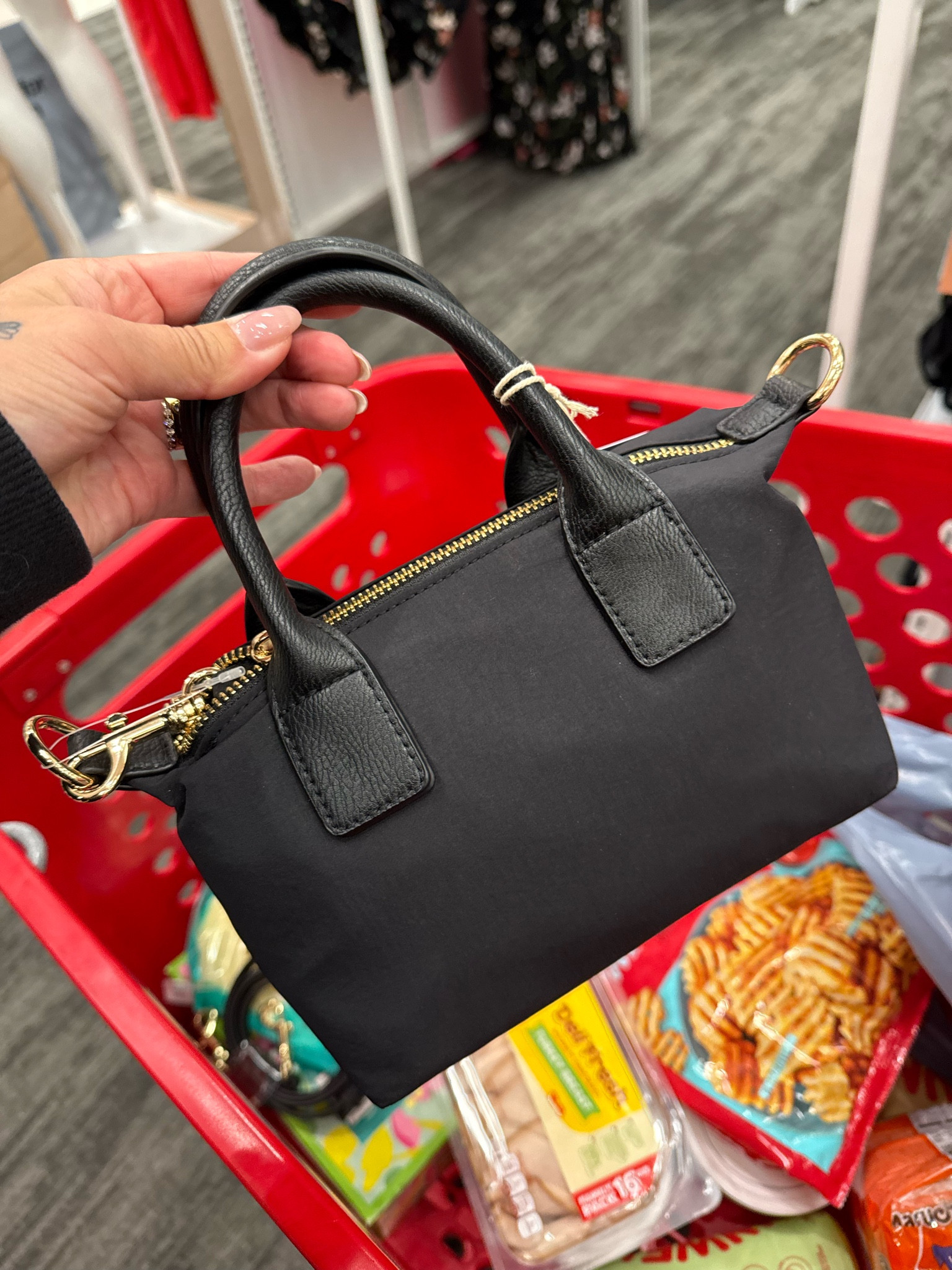 Cute little SCL dupe 

#LTKFindsUnder50 #LTKMostLoved #LTKStyleTip