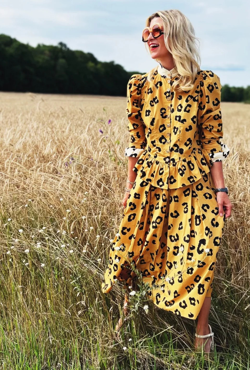 Peplum Puff Sleeve Button Down | Shop BURU