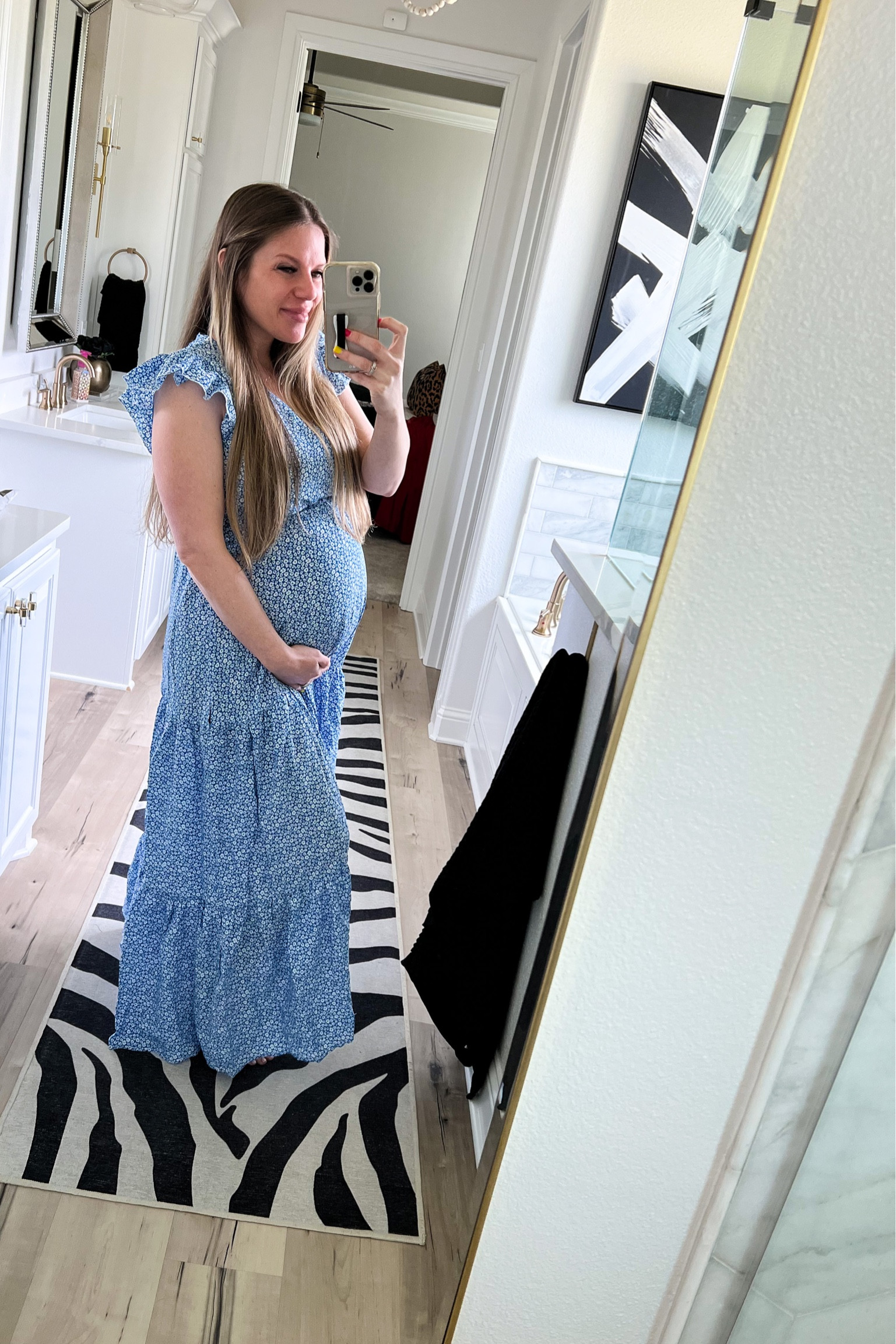 Super cute, light weight and very flattering blue and white dress. Perfect for the hotter months. I’m wearing a large at 9 months pregnant but dress is not maternity! Comes in two colors and 4 sizes! 

Dress, summer dress, spring dress, ditsy floral, hem dress, fashion. 

#LTKbump #LTKstyletip #LTKFind