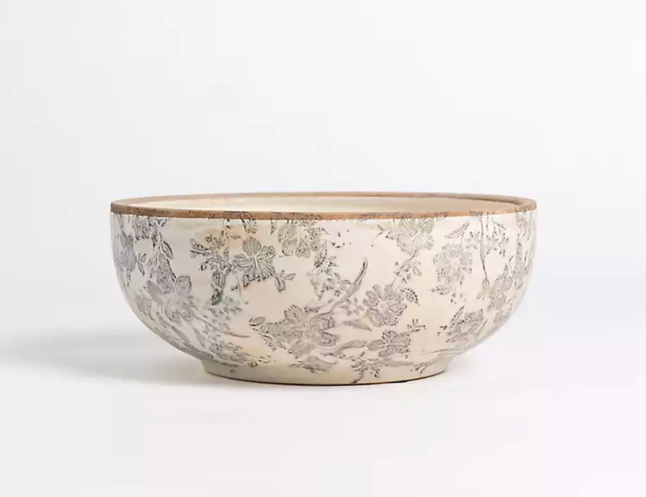 Gray Ceramic Vintage Floral Decorative Bowl

The delicate, antique-inspired design is perfect for elevating your coffee table, console table, or bookshelf.

@kirklands 

#LTKHome