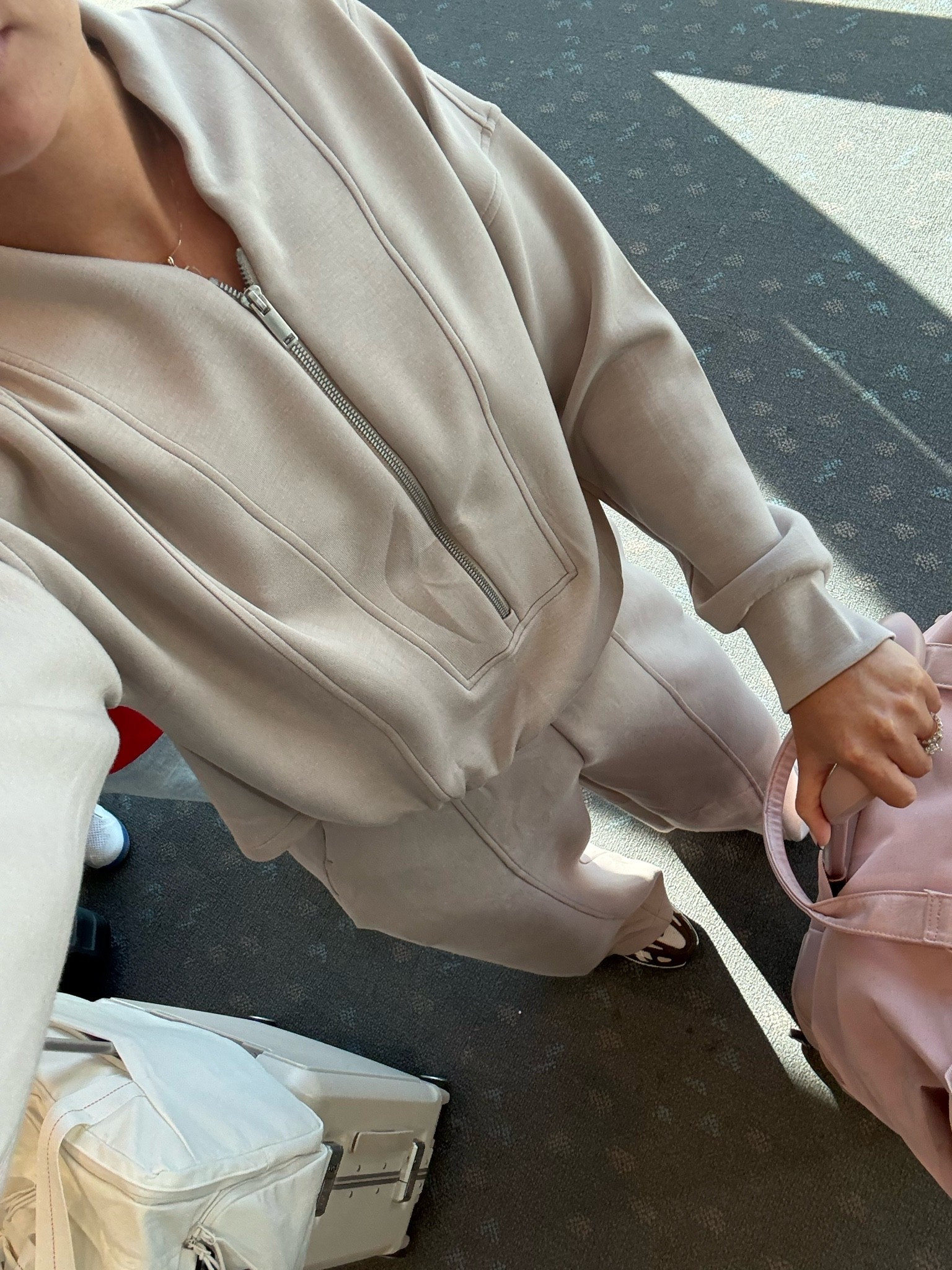 My travel ootd

#LTKootd #LTKTravel