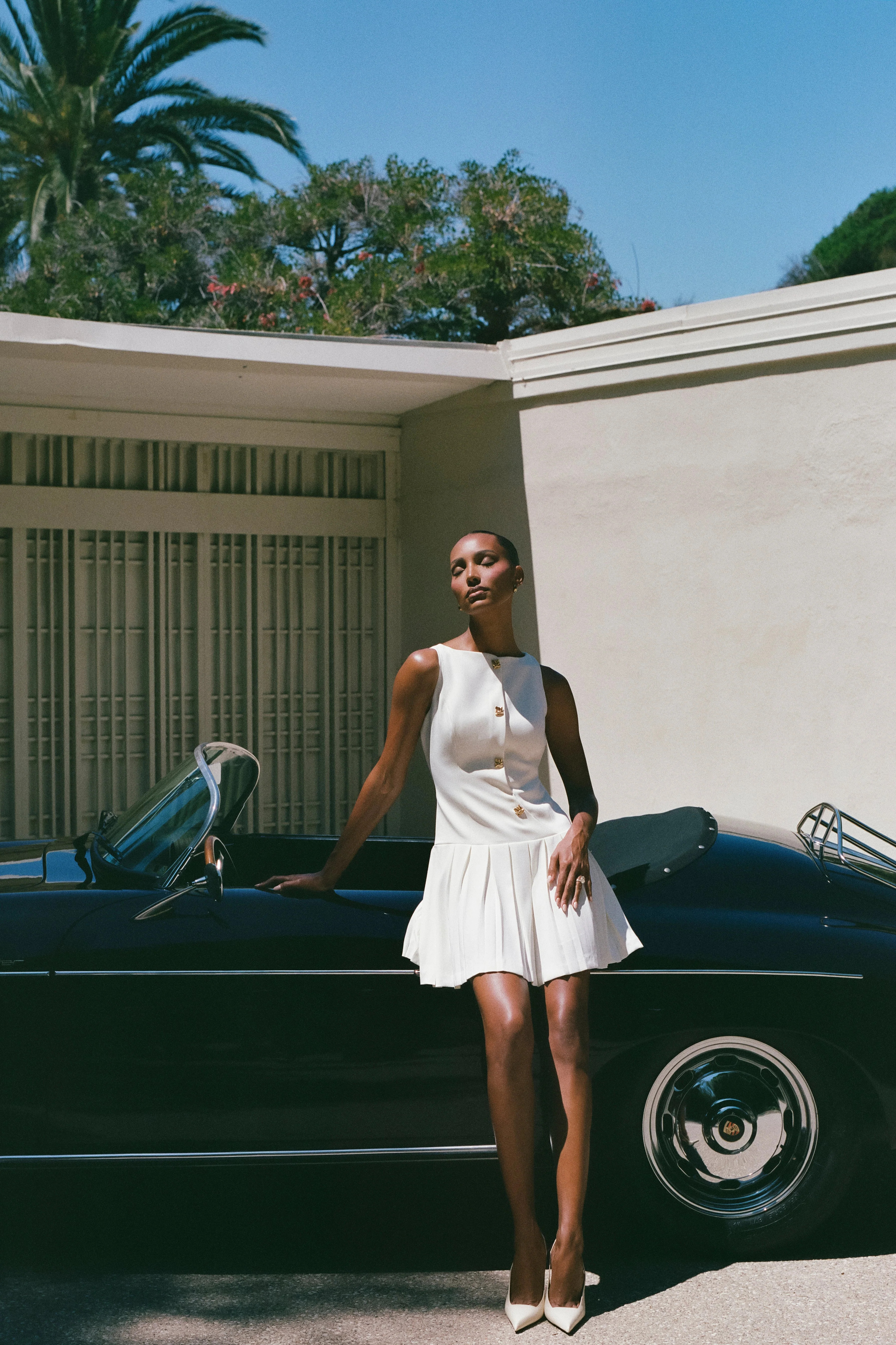 Mackenzie Sleeveless Pleated Mini Dress - Ivory | Meshki (APAC)