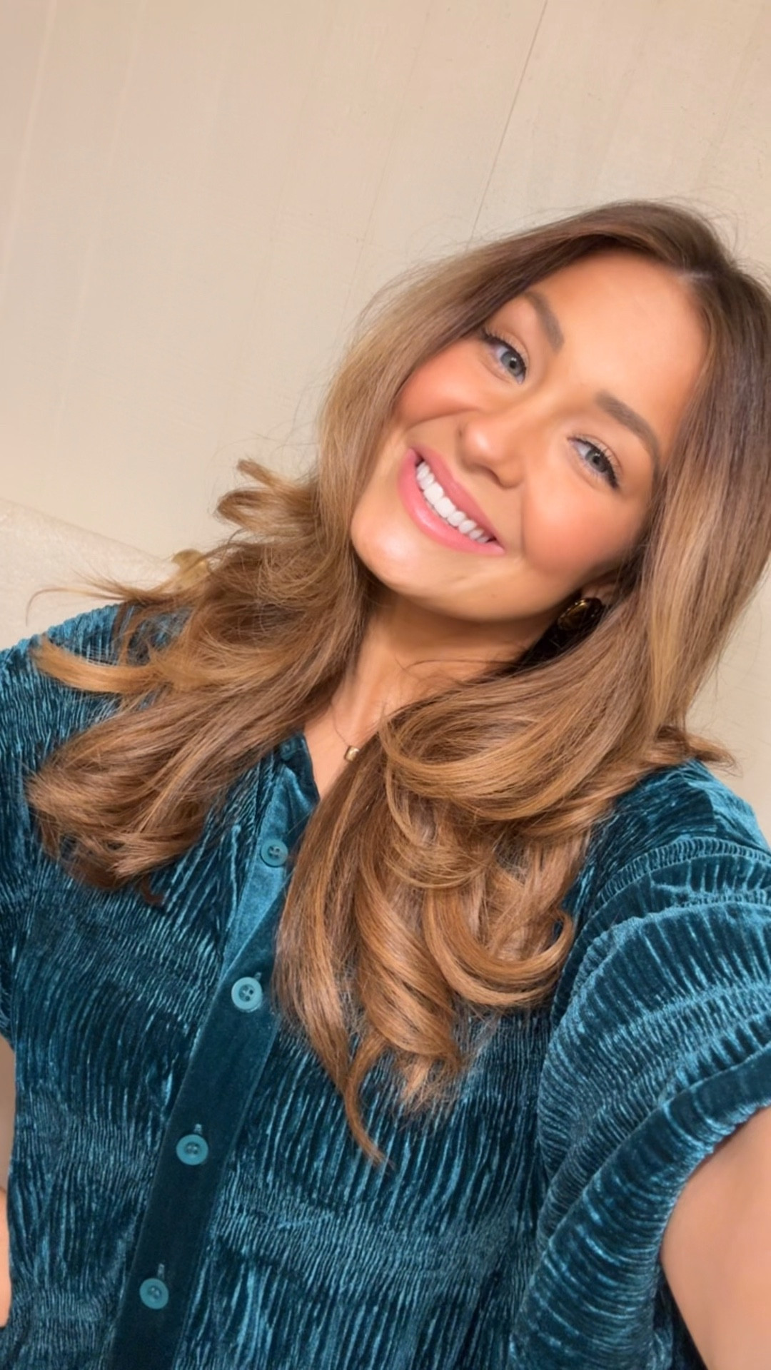 How I accomplish a blowout look!🫶🏼

#LTKselfcare #LTKgrwm #LTKBeauty