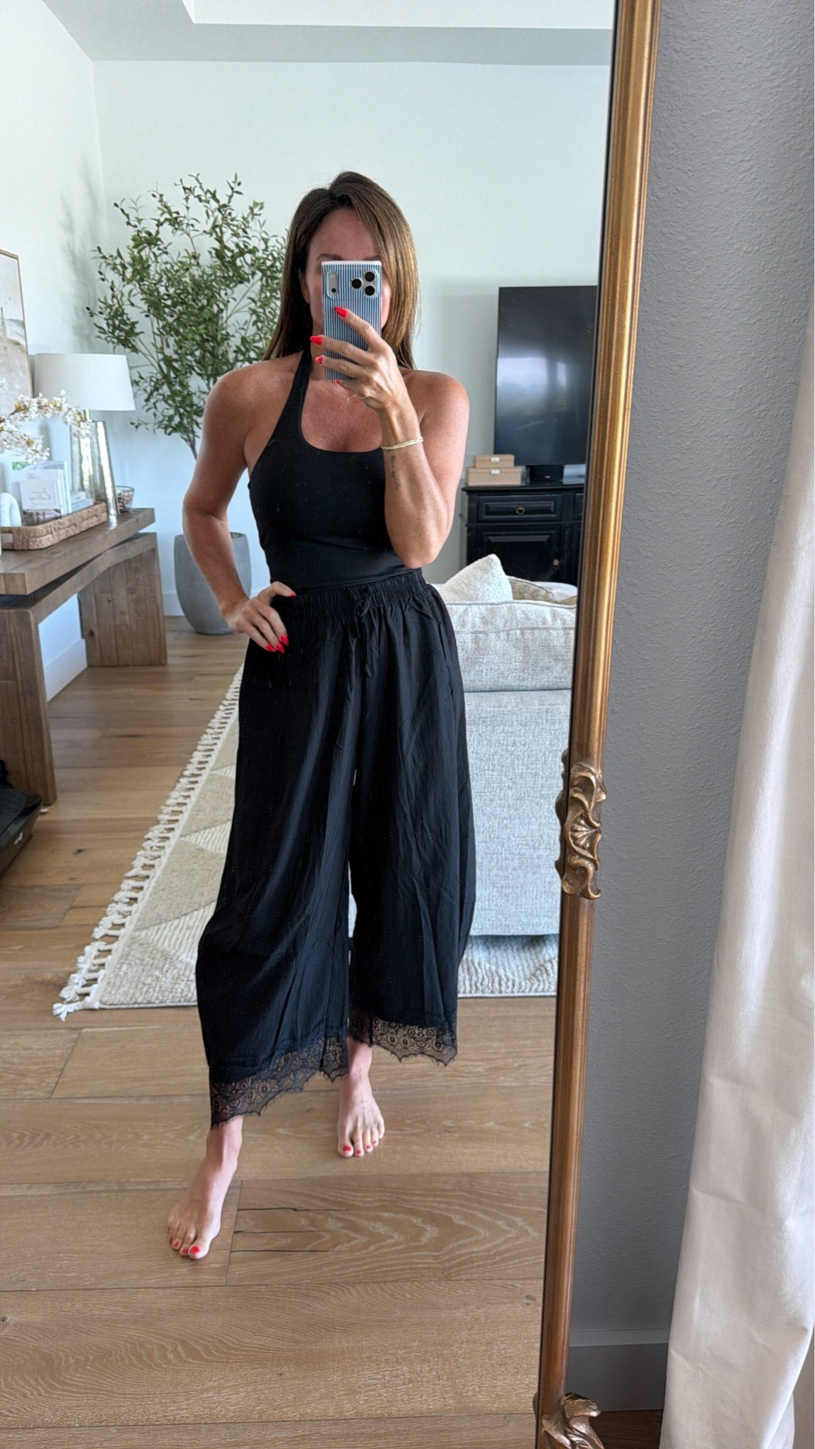 Wearing size small top medium pants

#LTKdayinmylife #LTKgrwm #LTKootd