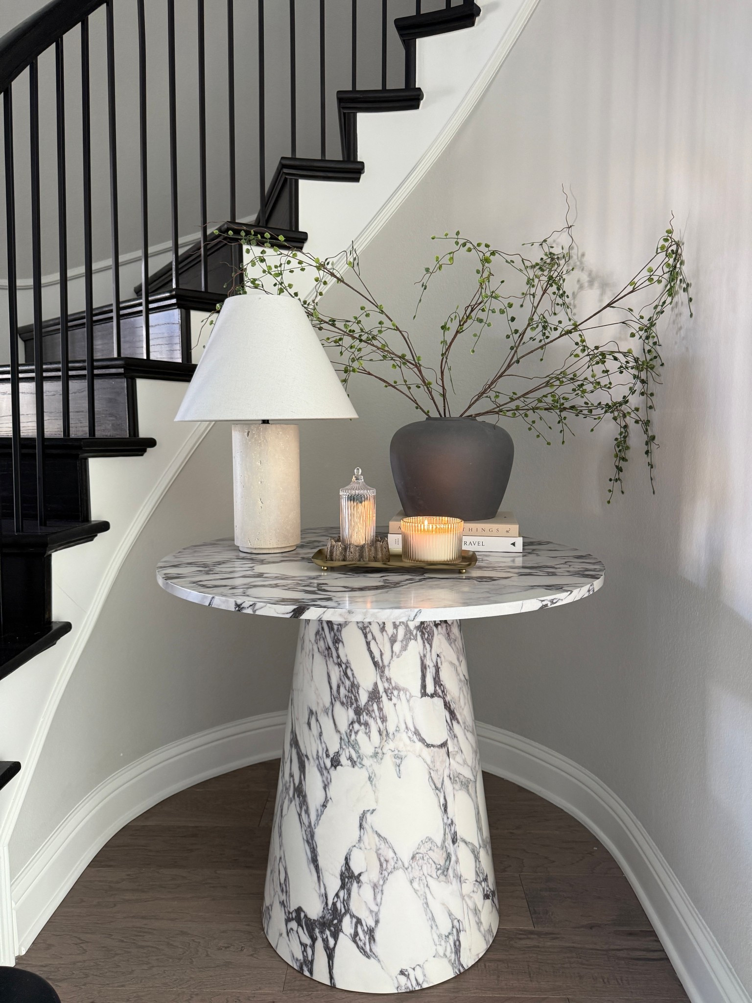 Spring entryway! 🍃

#LTKHome #LTKSaleAlert