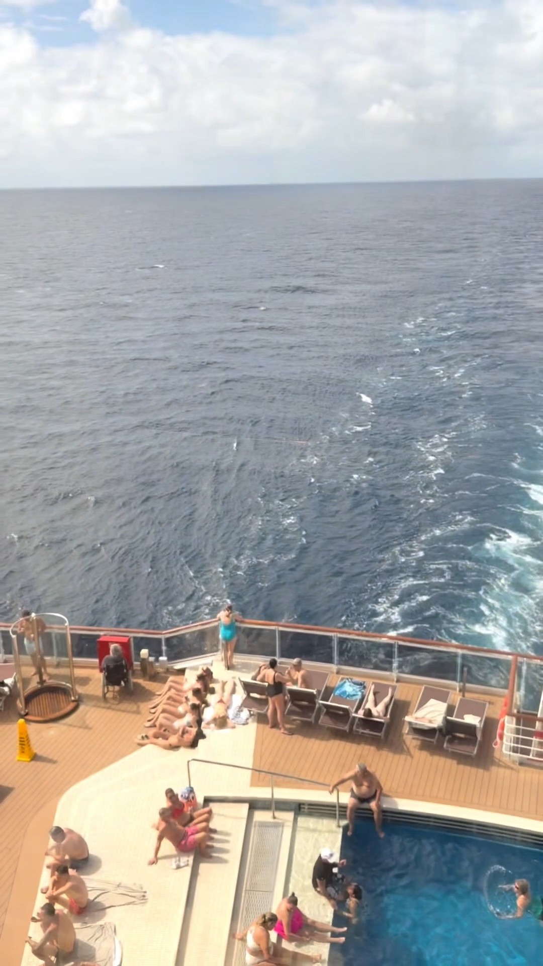 You don’t realize how big the ocean is until you’re looking down at it.

Travel vlog, cruise vacations, travel diaries,



#LTKvlog