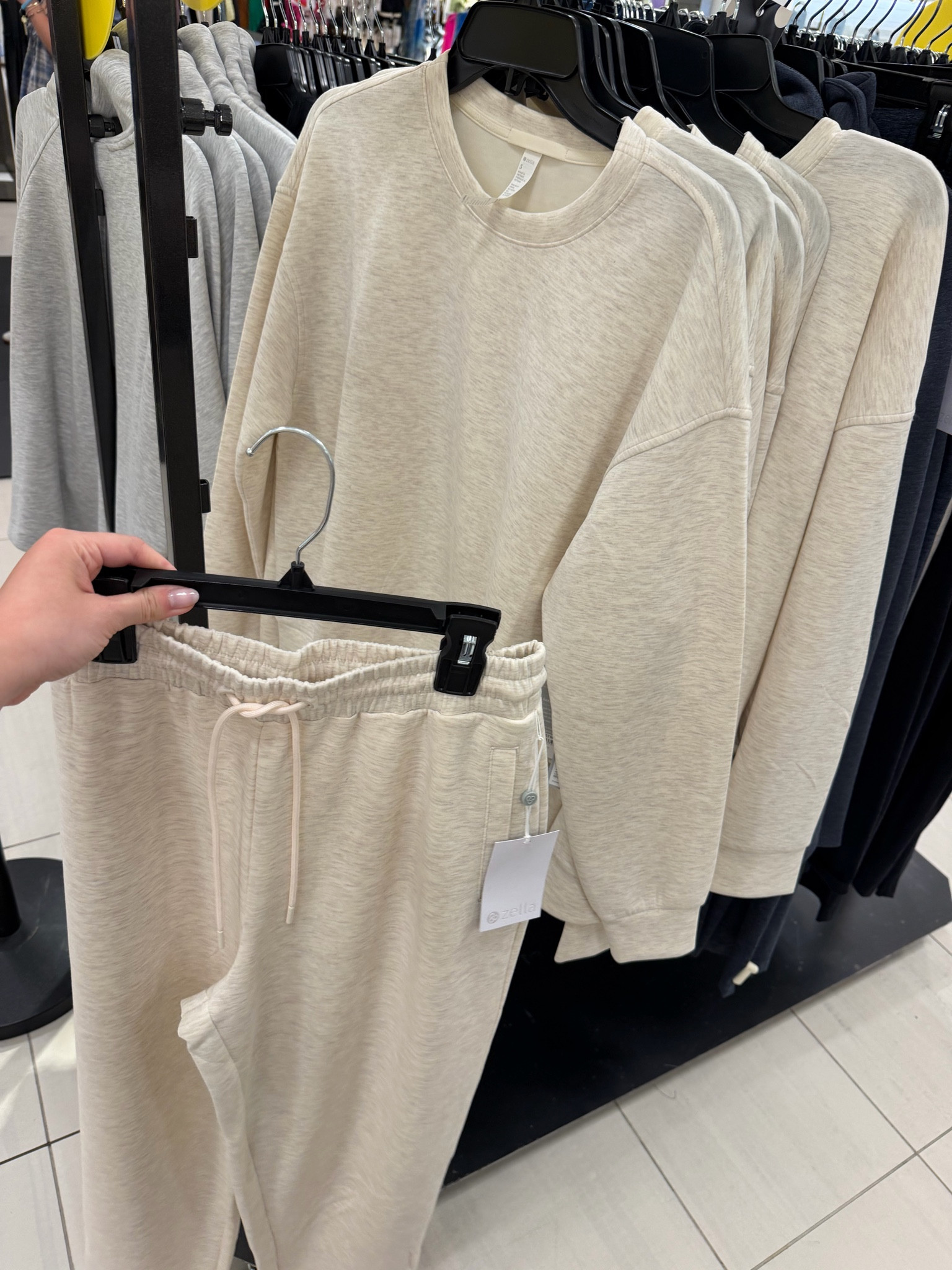 Zella matching lounge set under $100 

Comes in tons of colors and is so soft (spanx dupe)

#LTKootd #LTKSaleAlert