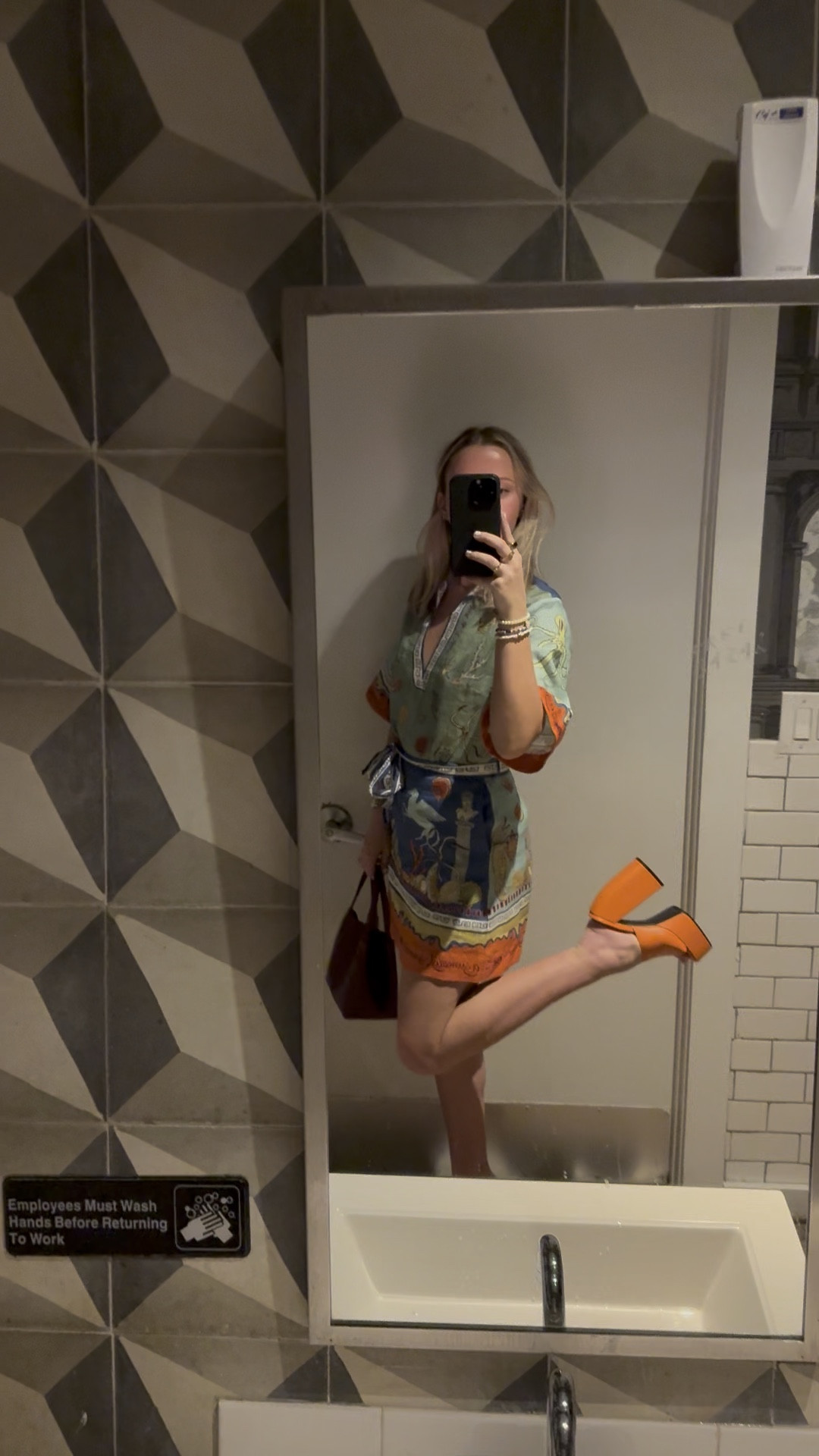 night 1 miamiii fit

#LTKFindsUnder100 #LTKMostLoved #LTKStyleTip