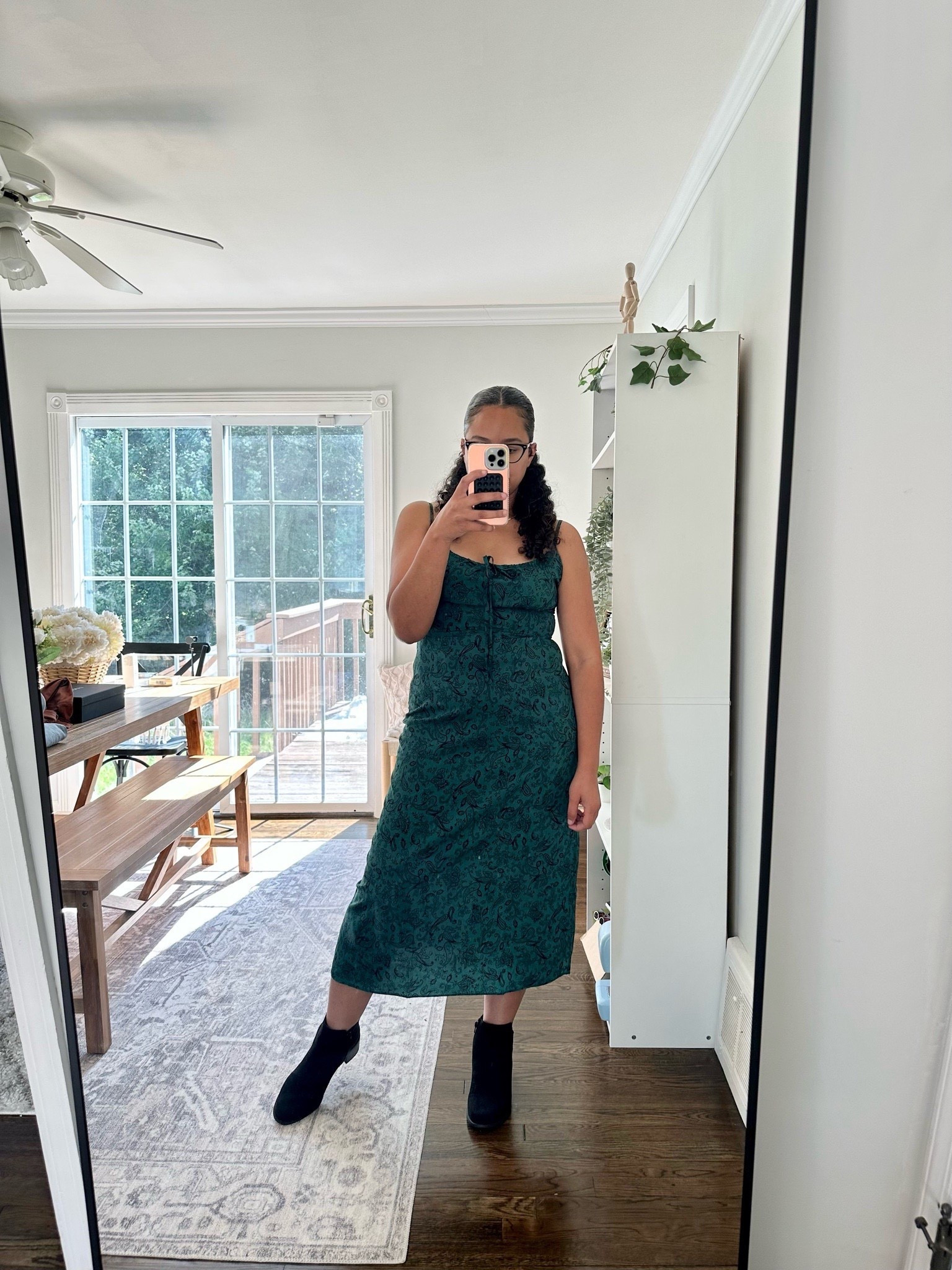 Love love love this dress to transition into fall. This color is perfection for fall and the fit is so good. 
Dress- size large 





#LTKautumn #LTKMidsize #LTKFindsUnder50