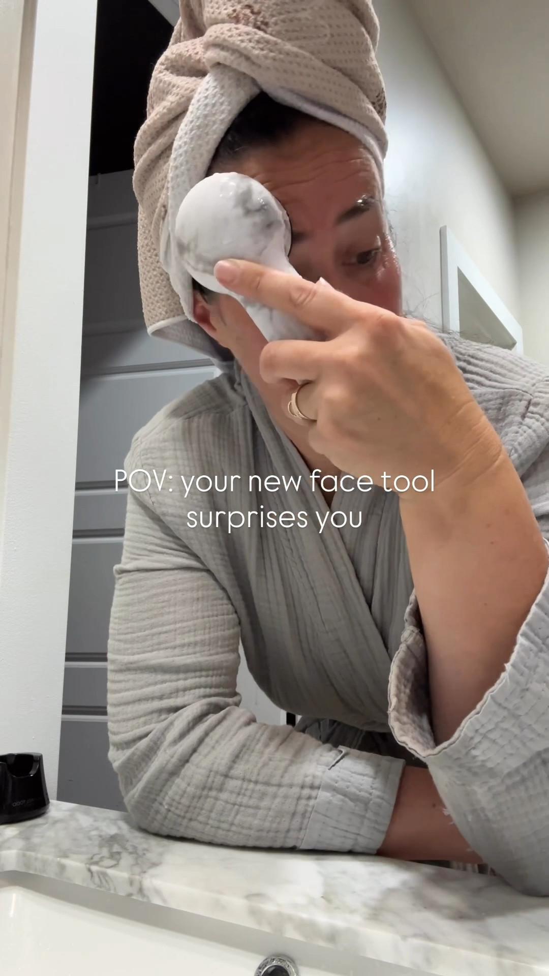 My secret to fuzz-free skin ❤️ #ad #Michaeltoddbeauty @MichaelToddBeauty 

#LTKBeauty #LTKOver40 #LTKTravel