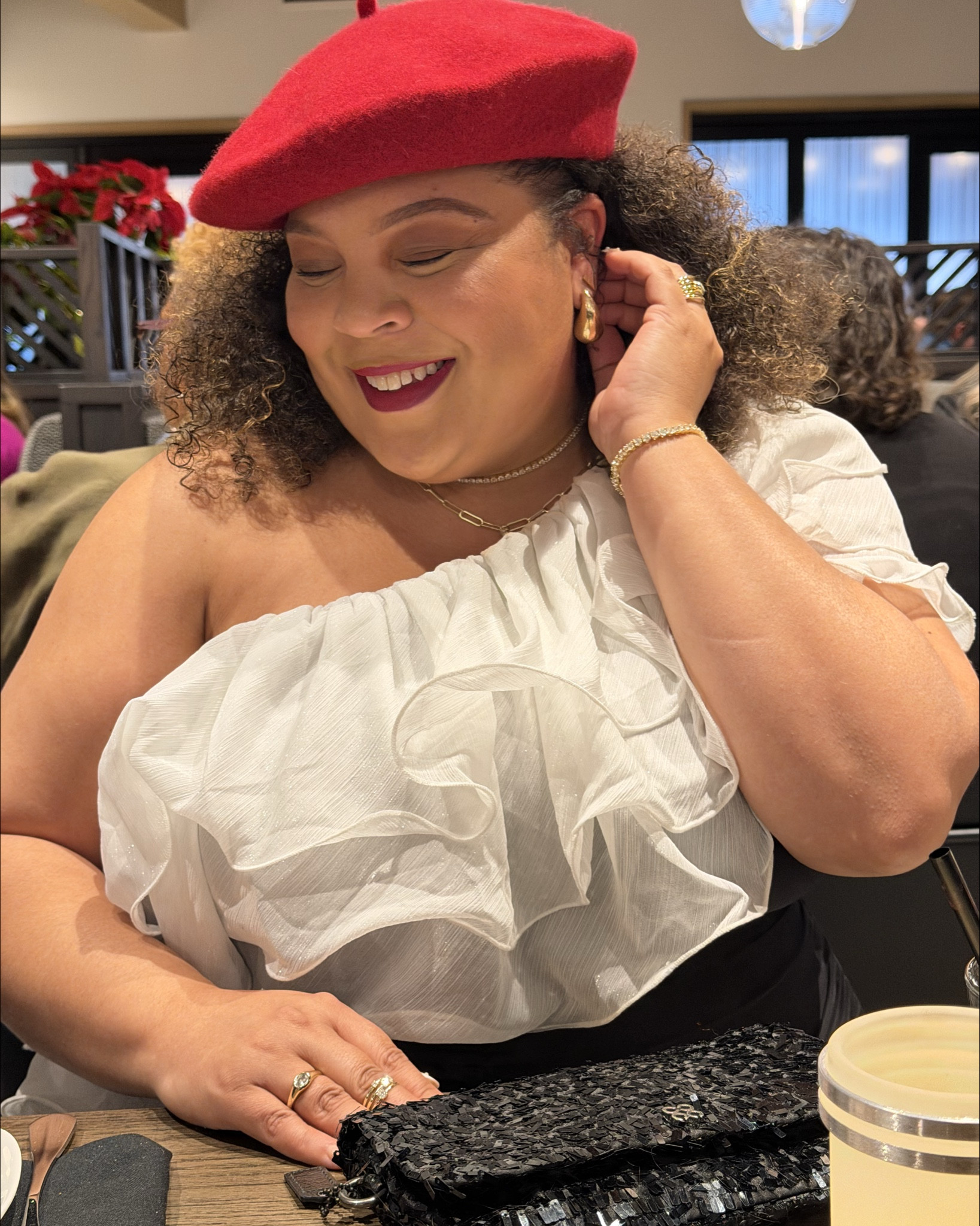 Always make time for a good day date, even if it’s Alone. I was out celebrating with my love for his birthday and he grabbed some super cute shots of my look. Shop today queens and slay with me ❤️❤️

#LTKHoliday #LTKFindsUnder100 #LTKPlusSize