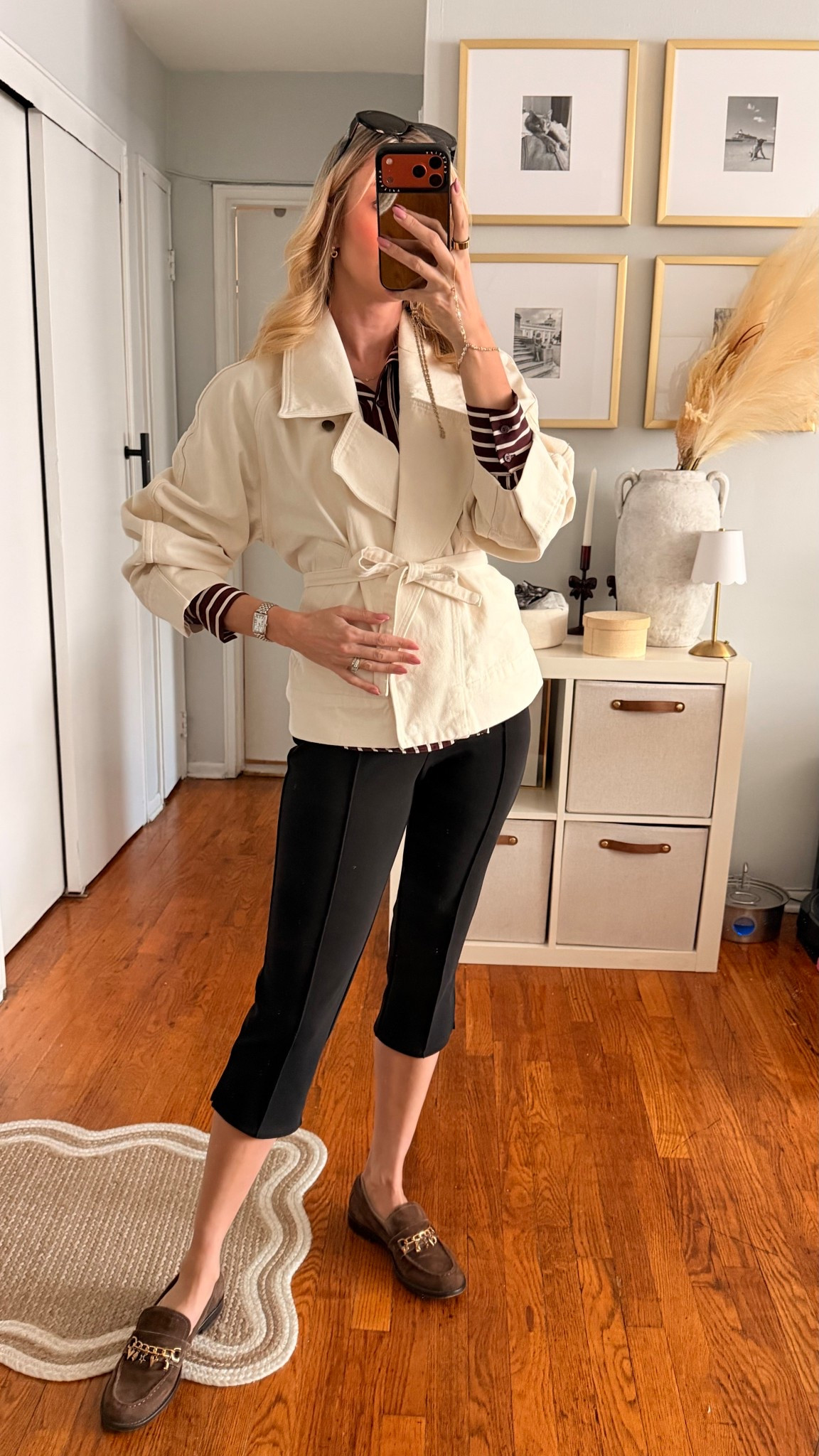 Friday finally gave us a light jacket weather moment, so obviously I had to pull out this Mango find. 

Wearing size S in everything 

Capri pants outfit • spring outfit idea • loafers • spring jacket 

#LTKgrwm #LTKSaleAlert #LTKootd
