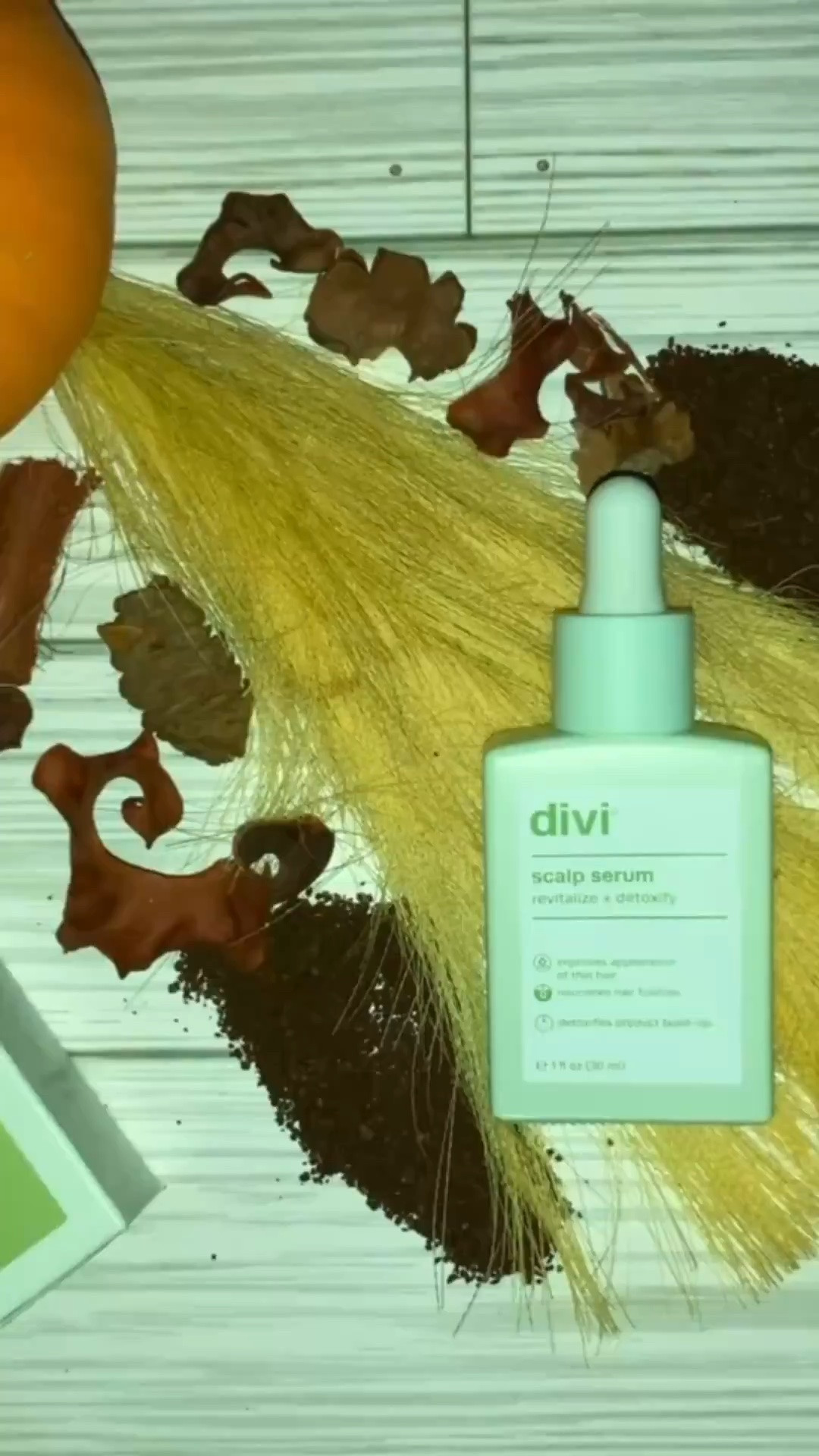 🎃✨ PSL season is almost here…
So give your scalp some love and cheer! ✨🍂

As we head into fall, I’m giving my roots some extra attention with the @Divi Official Scalp & Hair Health Scalp Serum. 💆‍♀️✨

Infused with caffeine + clean ingredients, this lightweight serum is designed to support a healthy scalp and promote fuller-looking, healthier-feeling hair. ☕️🌿

I love adding it into my routine because sometimes we focus so much on the hair we can see that we forget about the scalp underneath it all! 👏

🍂 Fall self-care tip: Give your scalp a little extra TLC this season. Your roots will thank you! 😉

🛍️ Shop the Divi Scalp Serum through my LTK!

#DiviPartner #DiviHair #ScalpCare #HairCareRoutine #FallHairCare #LTKCreator

#LTKselfcare #LTKSeasonal #LTKBeauty