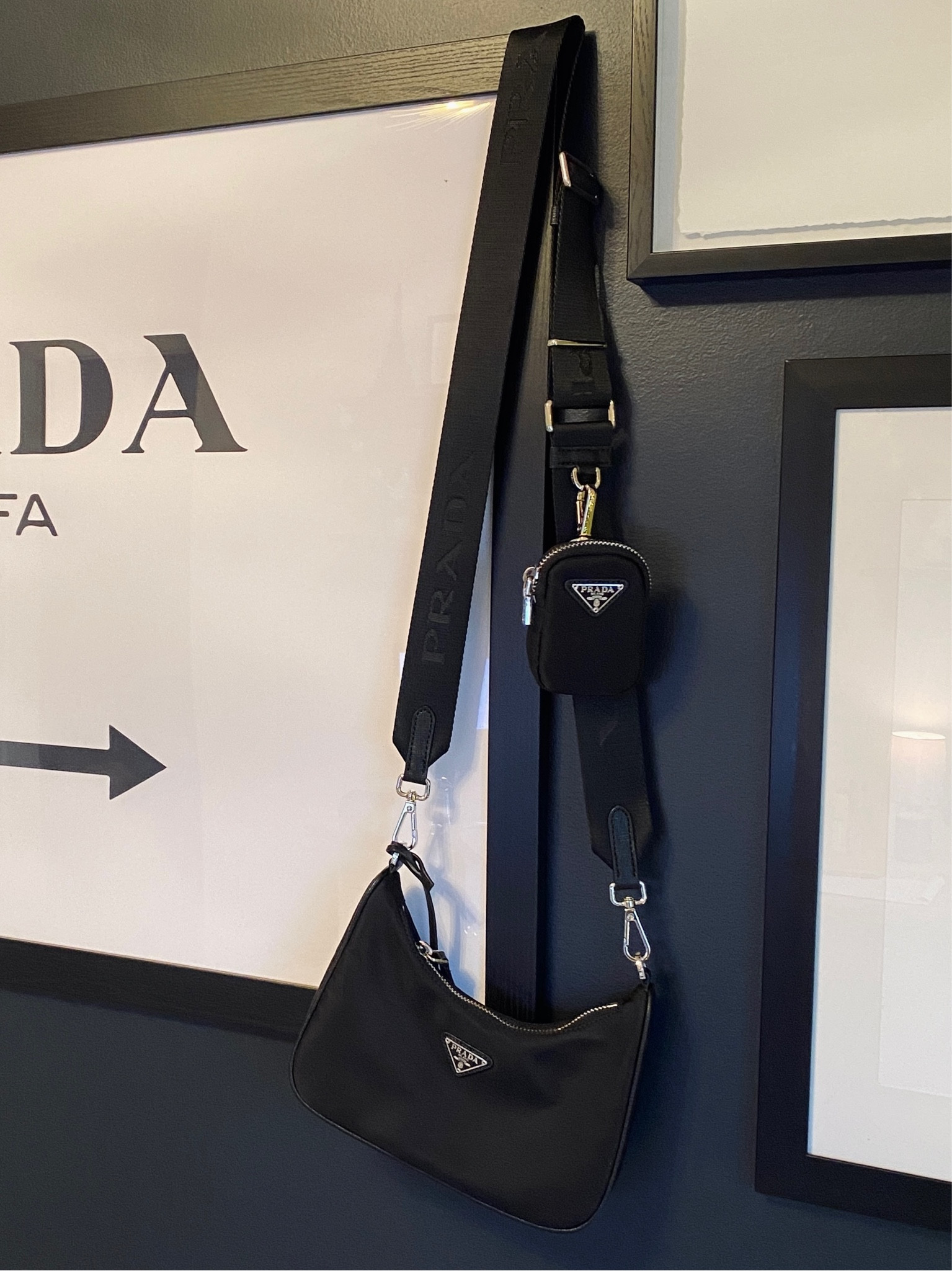 Prada Re-edition 2005 Re-Nylon Bag #dhgate

#LTKfindsunder100 #LTKitbag