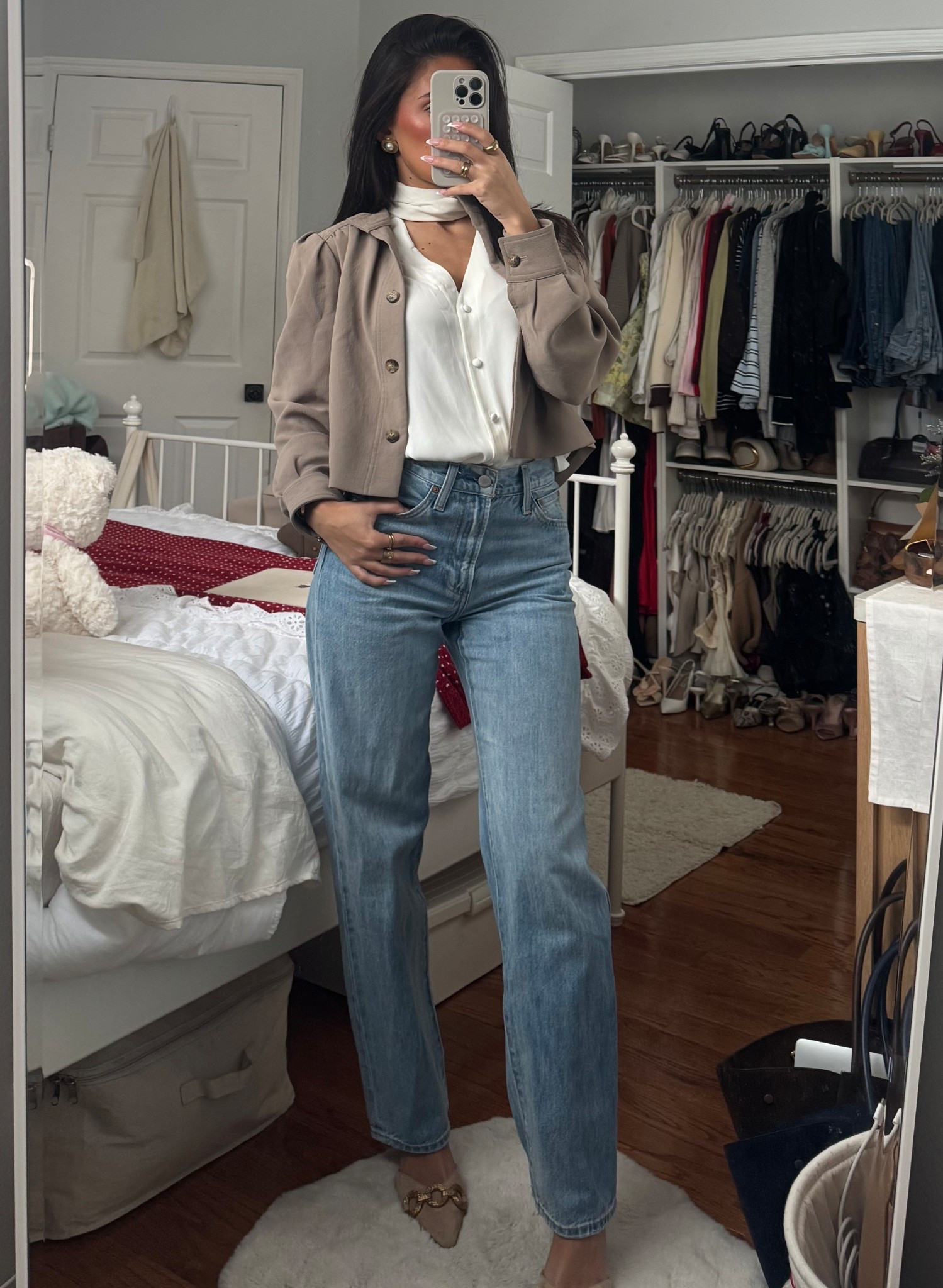 top sold out.. see similar ARITZIA OORD

#LTKSeasonal #LTKootd #LTKWorkwear