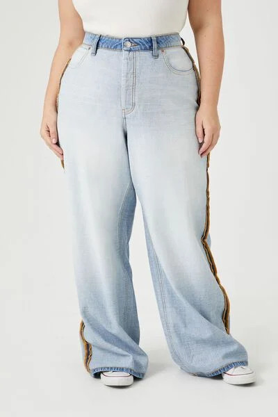 Plus Size Striped-Trim Jeans | Forever 21