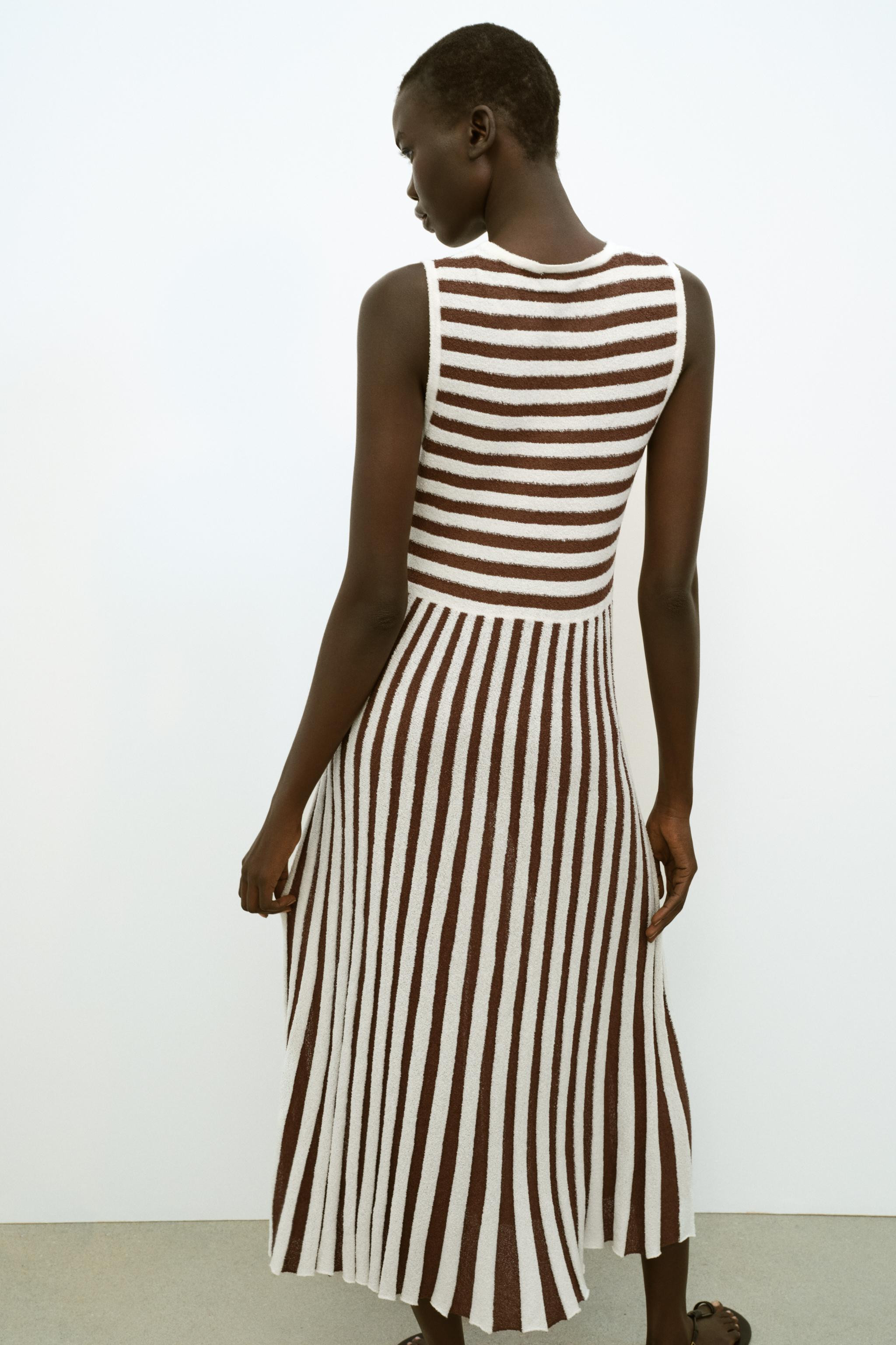 LONG TEXTURED PLEATED STRIPED DRESS | Zara US