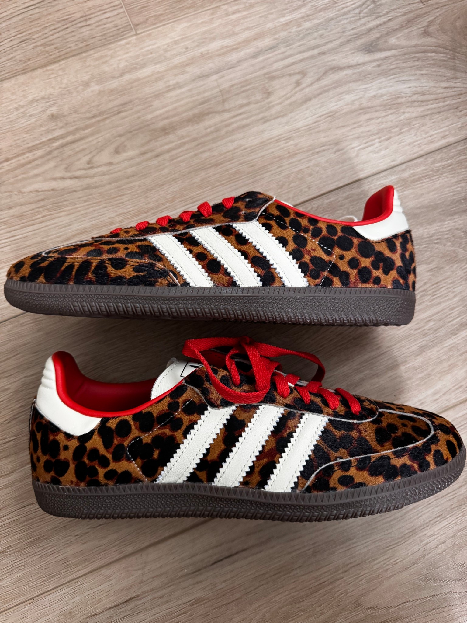 The sneaker you need for your wardrobe this fall! 

#LTKShoeCrush #LTKStyleTip #LTKMidsize