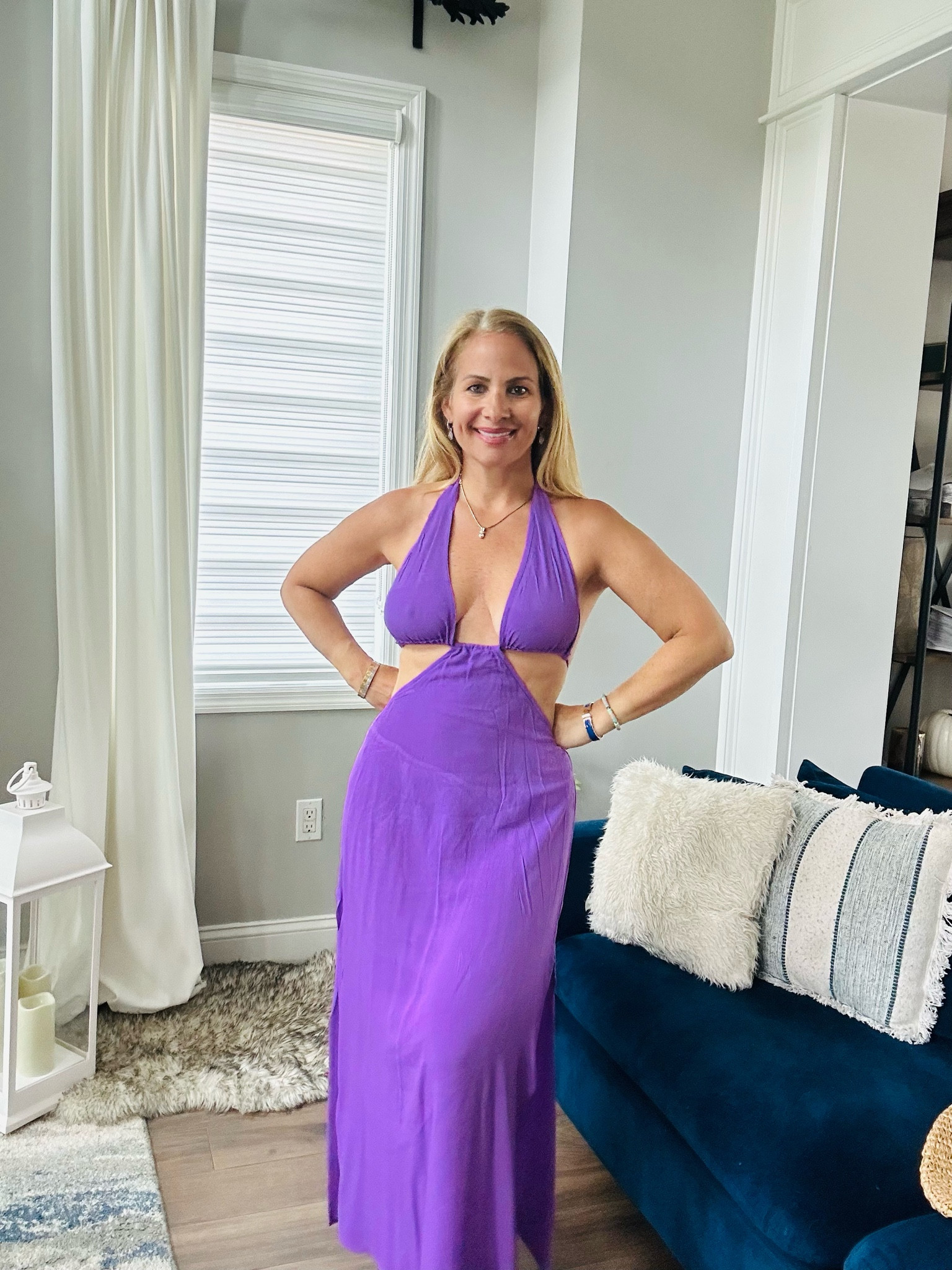 Awesome dress for a night out or even a cover up for the summer 

#LTKunder50 #LTKFind #LTKtravel