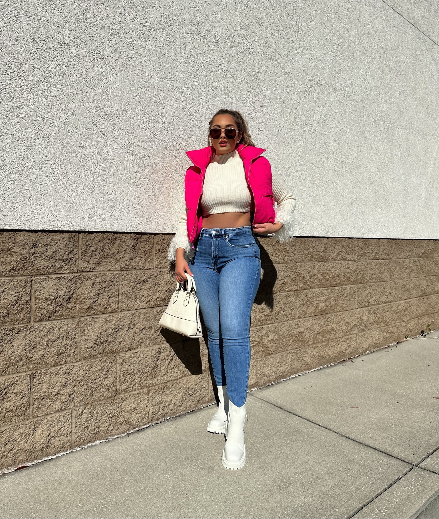 Casual Valentine’s Day outfit 💕 (vest and sunnies are linked on my storefront)

#LTKstyletip #LTKunder50 #LTKSeasonal