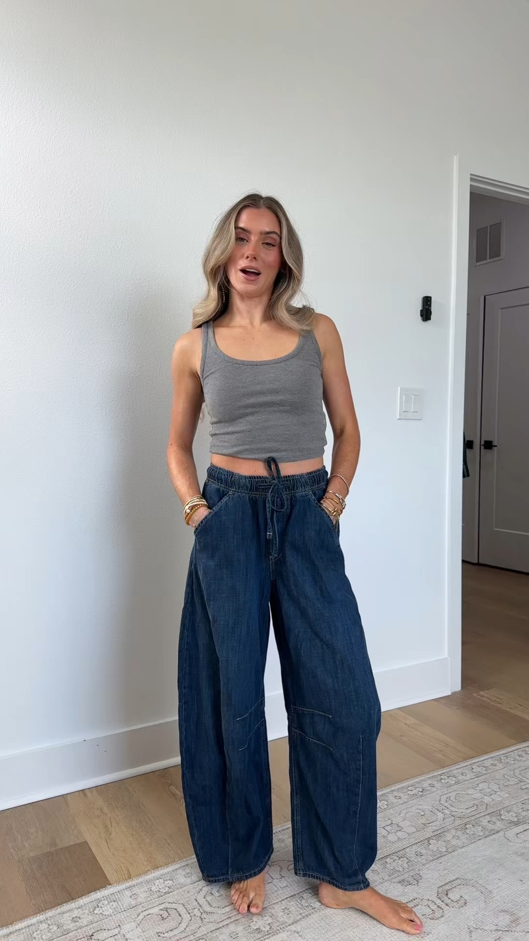 Gap size XS mid rise easy horseshoe jeans. An exaggerated curve. An extra loose leg. ​A barrel fit goes extra wide — and becomes completely new.

Fit: An ankle-length horseshoe jean that's fitted at the waist with an exaggerated curved leg and tapered ankle.
Fabric: 95% Cotton, 5% Recycled Cotton.
Stretch: No Stretch Jeans. Authentic denim that gets better with every wear. Made to wear all day & break in over time.
Rise: Mid Rise Jeans.
Look: A horseshoe jean in a dark indigo wash.
Details: Elasticized waist with drawcords, four-pocket styling & seams at sides. @gap 

#LTKSaleAlert #LTKSeasonal #LTKootd