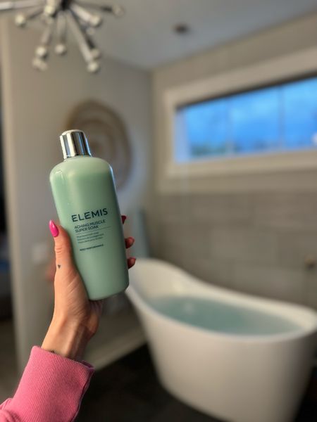 Elemis aching muscle bath soak bubble bath for relaxation after workout 