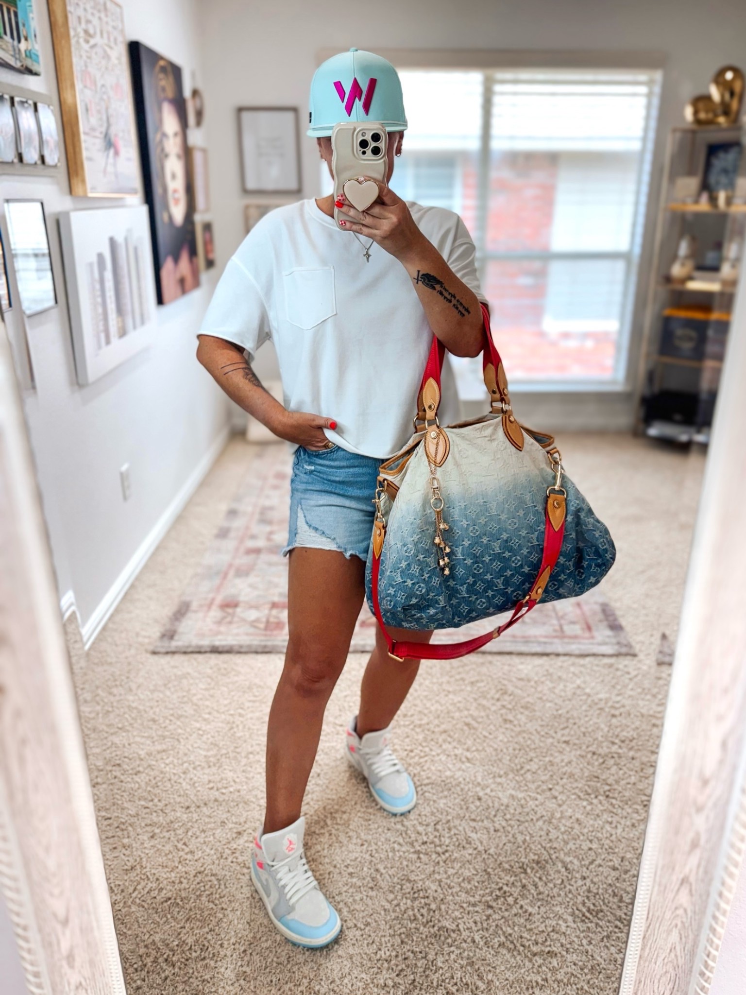Thursday OOTD in some of my most favorite J’s 👟

#LTKootd #LTKmomlife