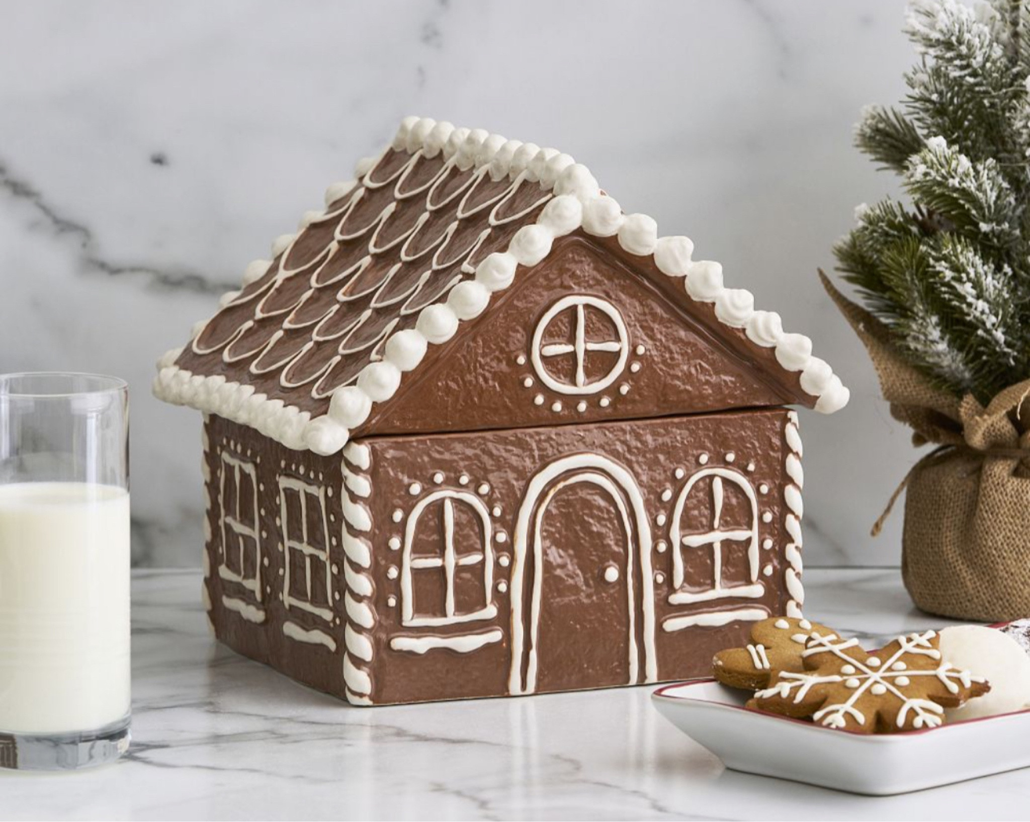 Pottery barn has the cutest Christmas collection. I’m getting this cookie jar 

#LTKSeasonal #LTKHoliday #LTKhome
