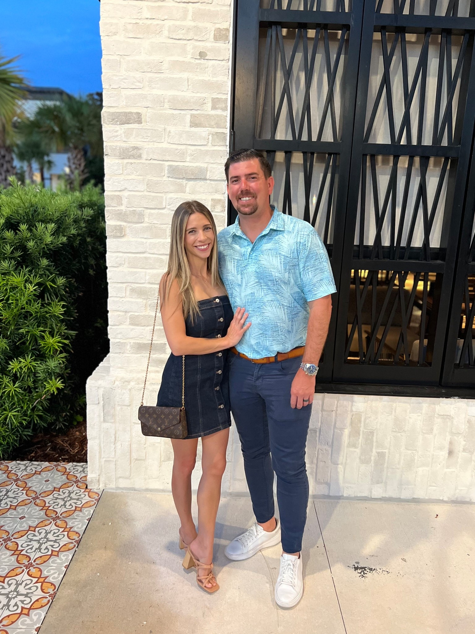 Date night! Cutie little Jean dress is on sale ✨

#LTKFindsUnder100 #LTKPetite #LTKSaleAlert