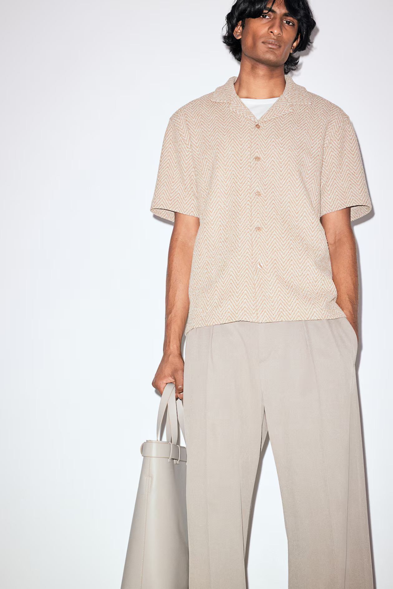 Regular Fit Herringbone-Weave Resort Shirt | H&M (US + CA)