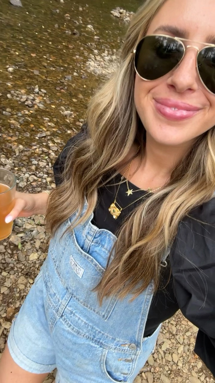 Overalls and puff sleeve top :)