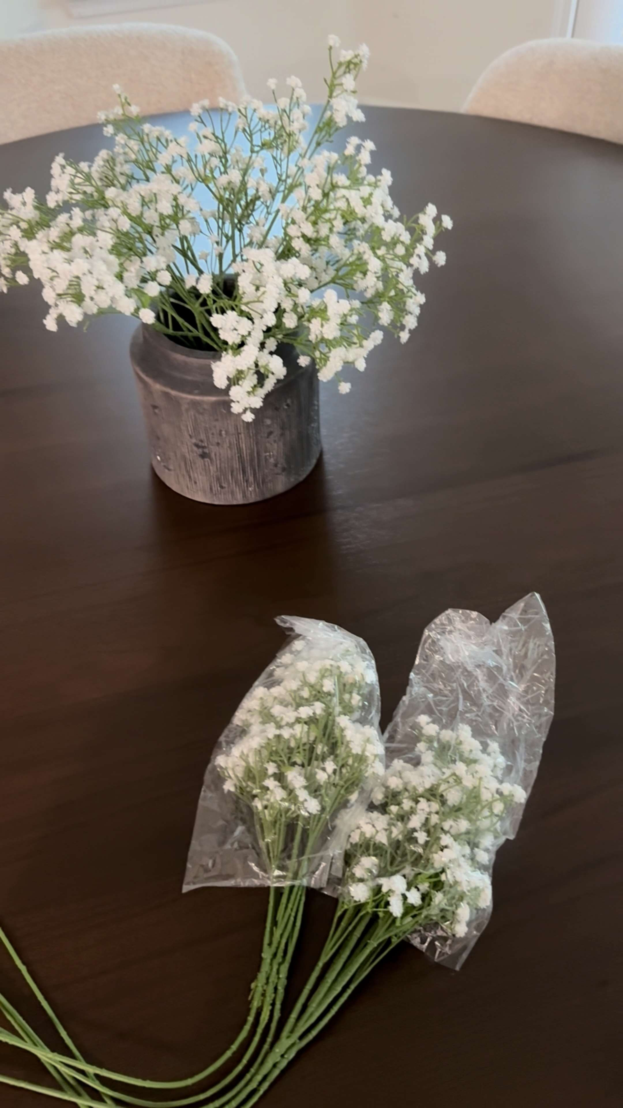 Delicate white flowers!! 

 #LTKSeasonal #LTKHome #LTKSaleAlert