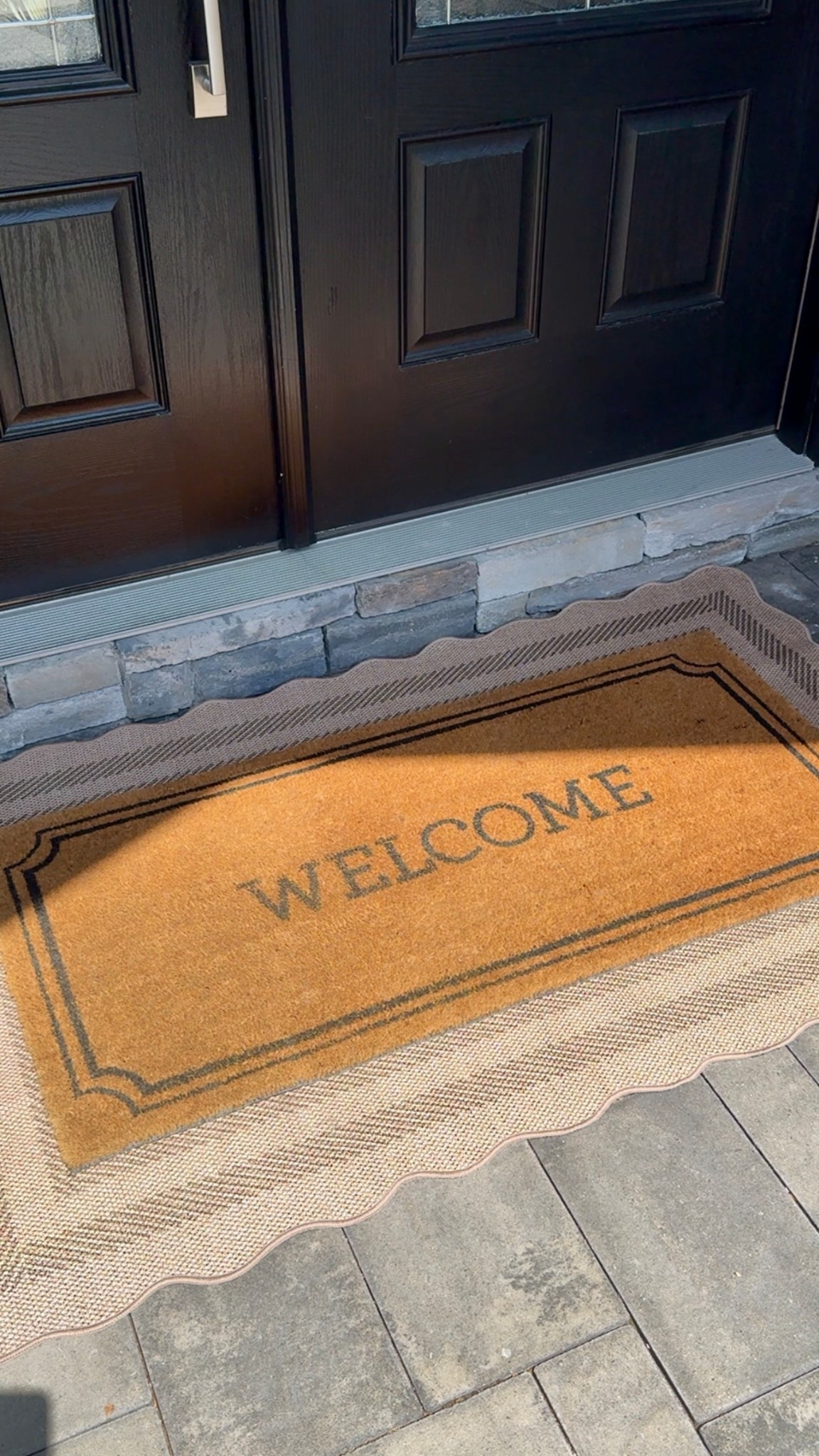 Front door layered spring/summer rug. Scallop edges and welcome mat.

#amazon #target #rug #frontporch

#LTKSeasonal #LTKSaleAlert #LTKHome