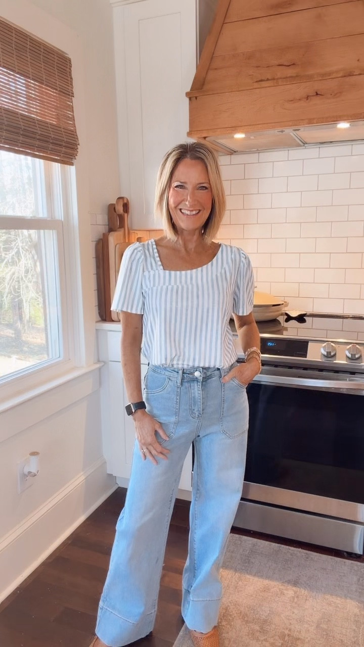 Soft, stretchy denim and the sweetest little tops. Wearing small in tops. Size 2 in jeans .

#LTKgrwm #LTKPetite #LTKWorkwear