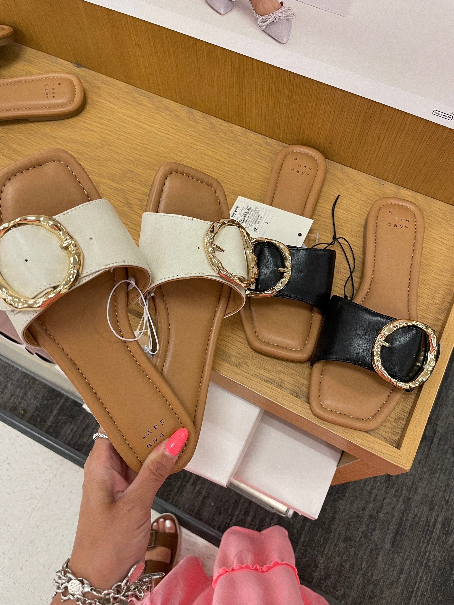 New sandals at Target ✨😍🏝️👡