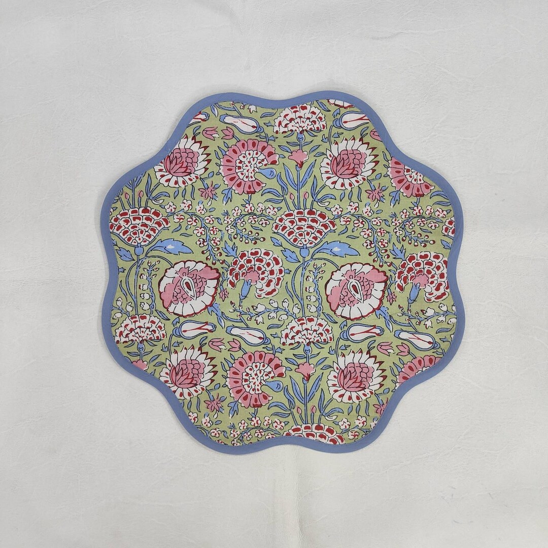 Round Scalloped Botanical Placemat Block Print Fabric Table - Etsy | Etsy (US)
