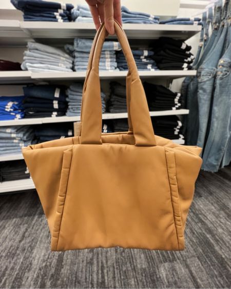 Lightweight tan tote bag with zippered closure. Back to school & back to work carryall bag in a neutral fall color that’s under $50 🍂🍁

#LTKfindsunder100 #LTKworkwear #LTKitbag
