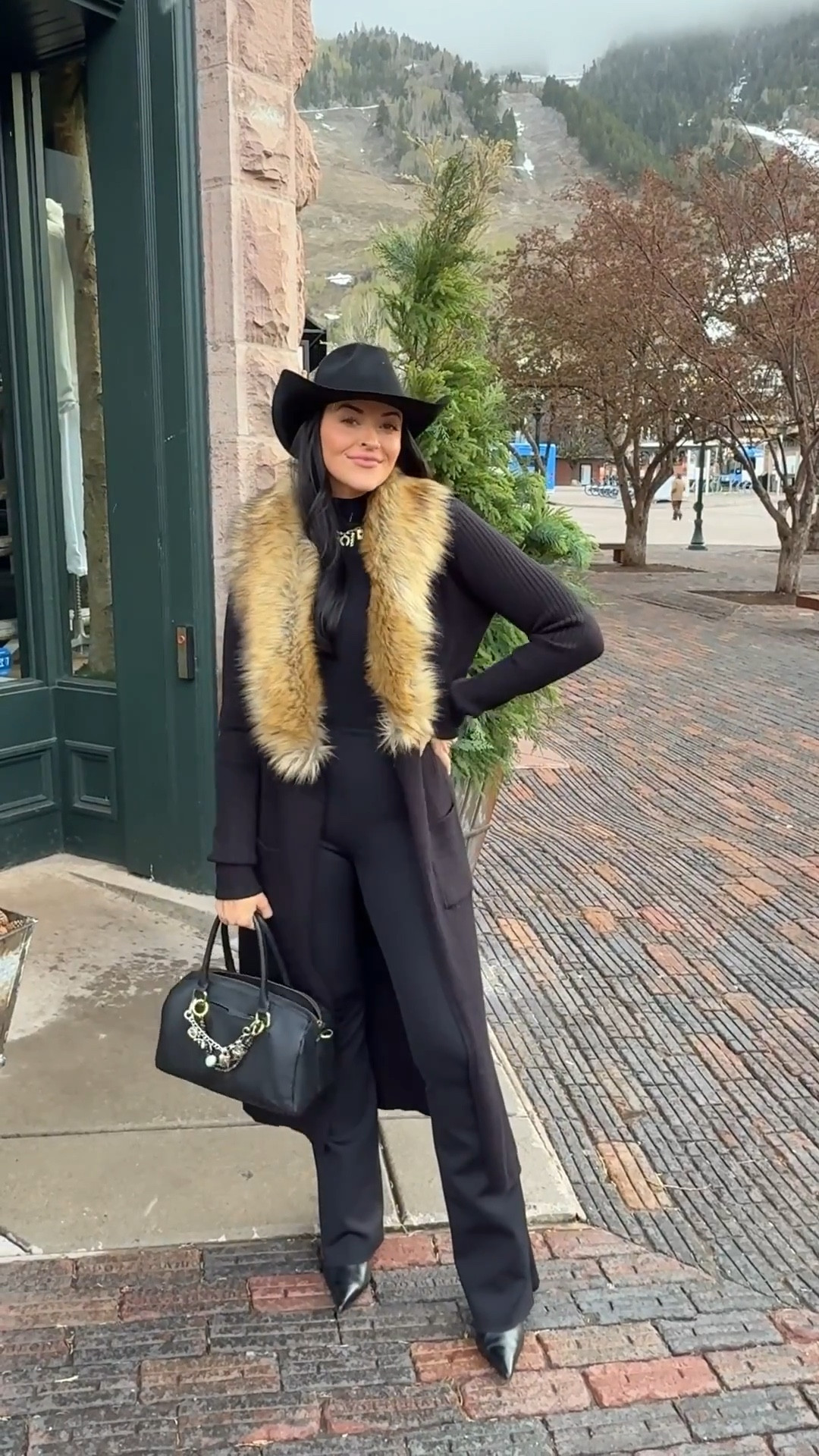 I love an all black outfit! My Commando turtleneck and pants are super stretchy materials and hold everything in. The pop of fur on this duster cardigan was so fun in Aspen. Peep the tiny snow flakes falling🥹

#LTKselfcare #LTKTravel #LTKootd