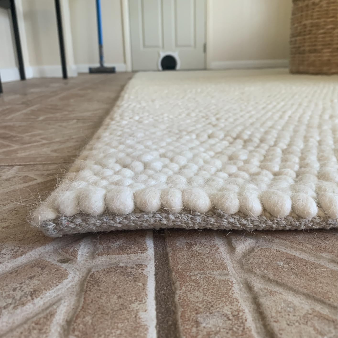 S & L Homes Wool Cotton Hand Woven Chunky Knit Popcorn Rug - Ivory Contemporary Area Rug for Livi... | Amazon (US)