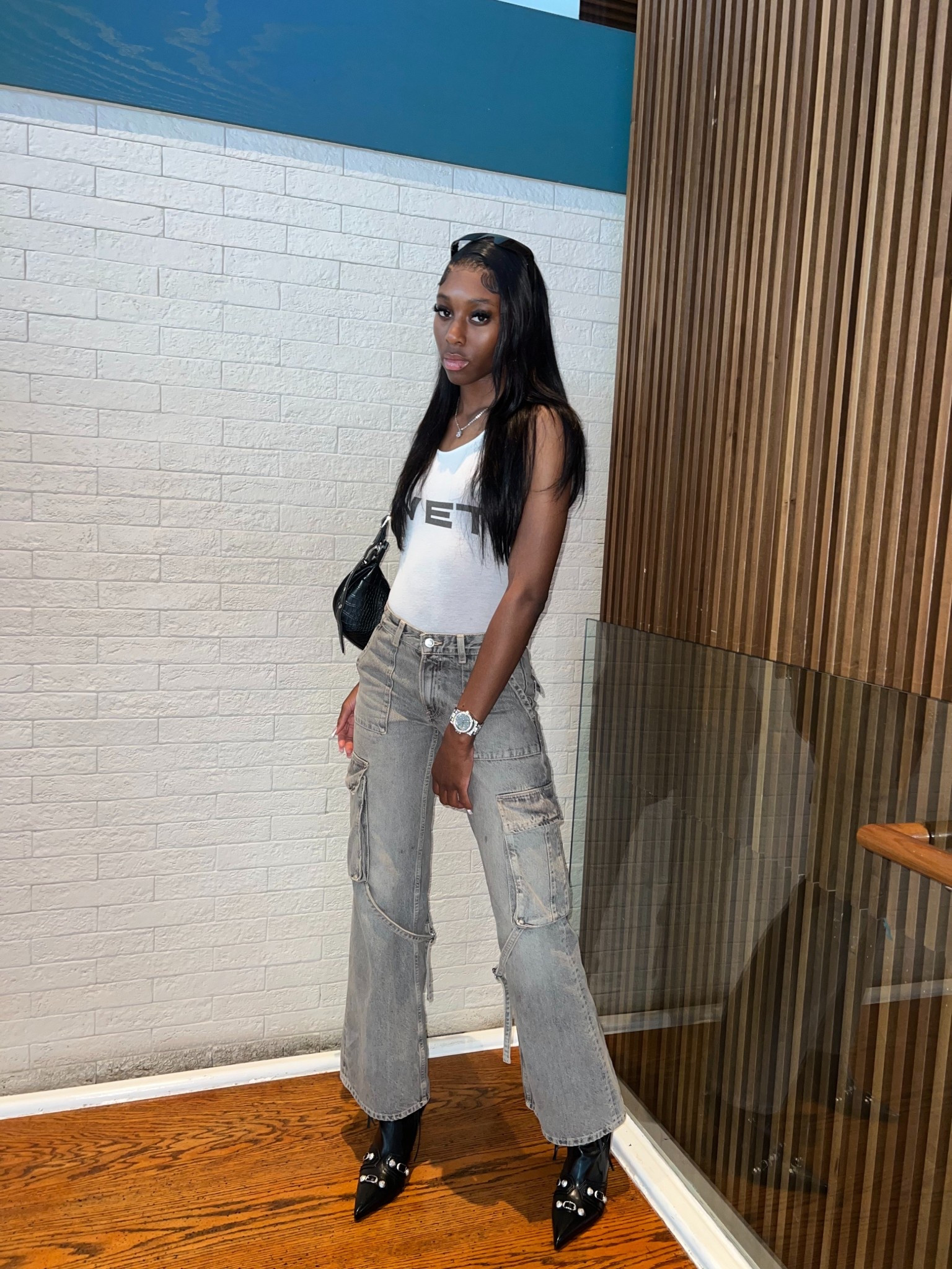 Pants - Zara
Shirt - Yeezy x Mowalola Wet
Bodysuitt