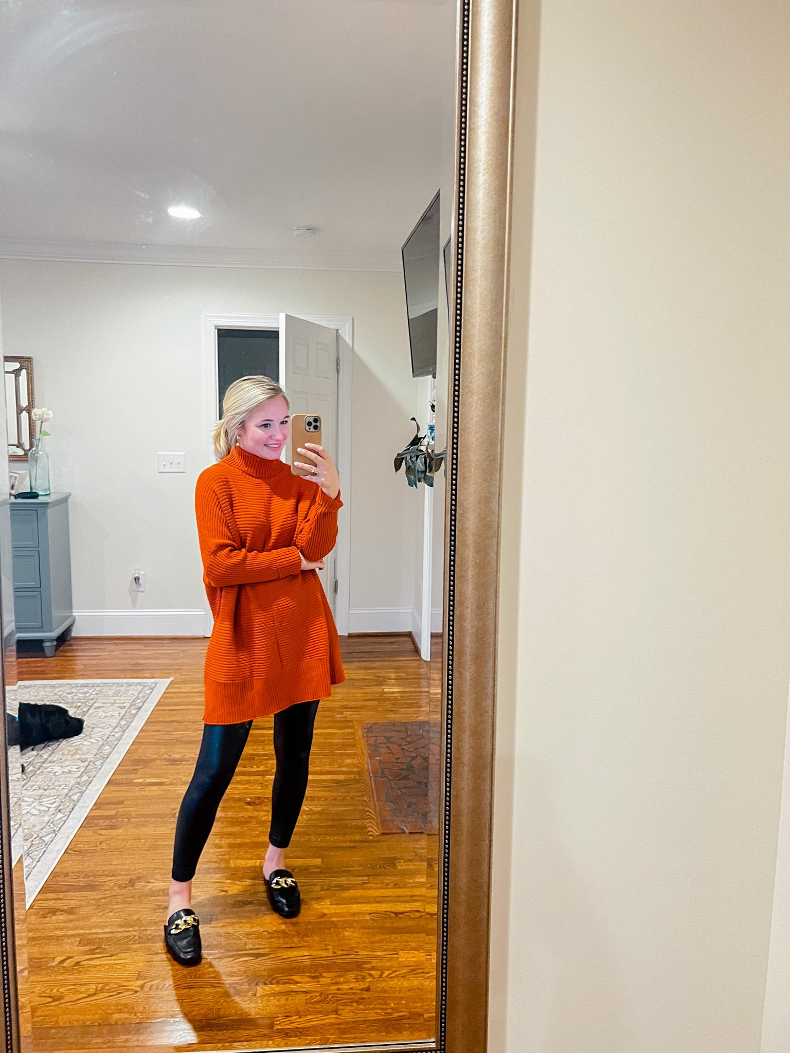 Cozy winter outfit // amazon sweater runs true to size and is available in other colors! 

#LTKSeasonal #LTKunder50 #LTKHoliday