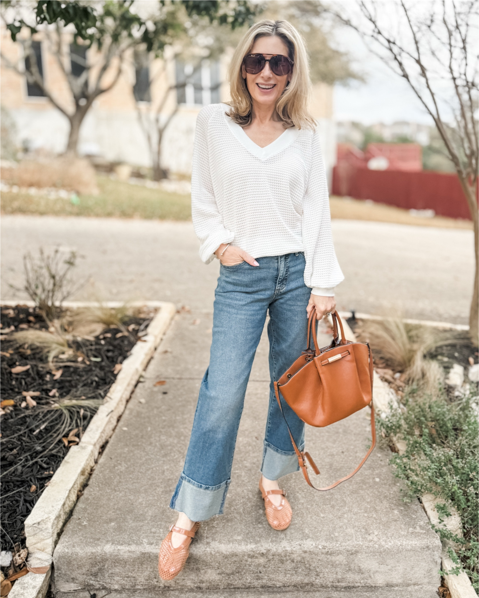 What do you wear when you go to get your colors/seasons done? Well, having done it yesterday, I can say it doesn’t really matter because you’re draped in a cape with your hair pulled back, but I showed up in as neutral an outfit as I could! 

Get 15% off my top with code MARNIE15. My cuffed jeans are a seasonal favorite that were just re-released. Snatch them up before they sell out again! 

#casualoutfit #fashionover50 #denim #scoop 

#LTKShoeCrush #LTKFindsUnder50 #LTKOver40