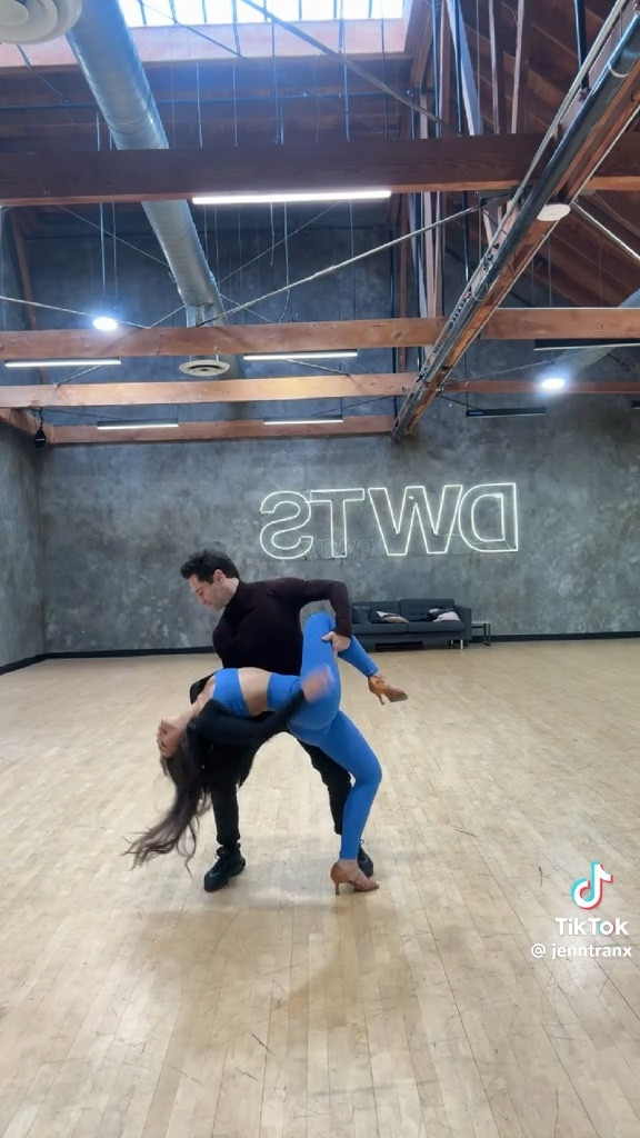 Set Active set 💙

#LTKHoliday #LTKFitness #LTKStyleTip