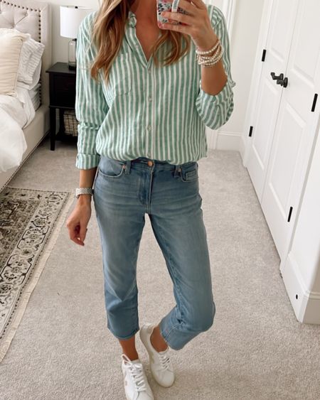 Might wear this linen blend shirt on the daily. Love the fresh green stripe and $25! @target 