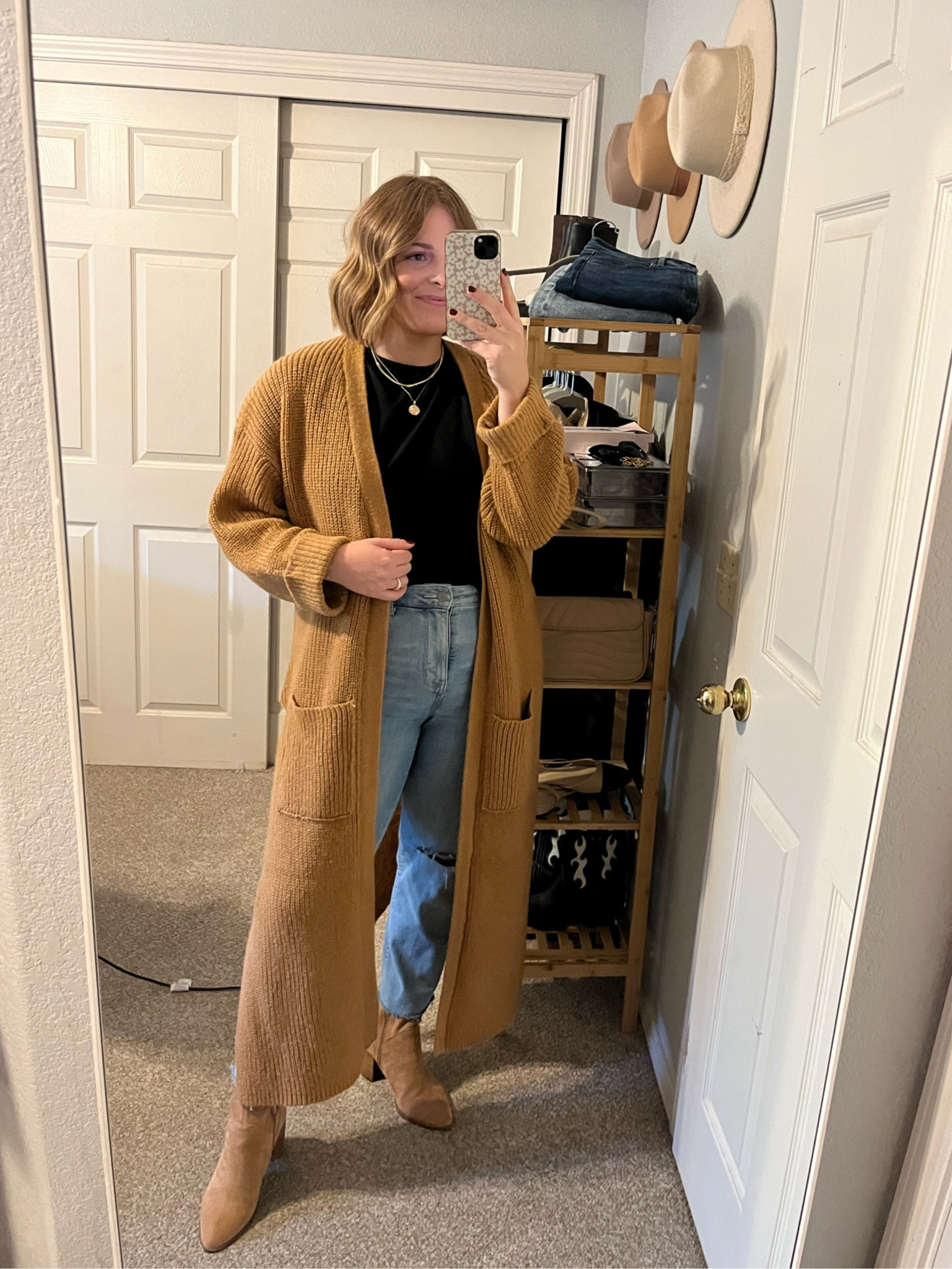 Cozy long cardigan// 30% off at Target!
Wearing M (size down) 

#LTKfindsunder50 #LTKsalealert