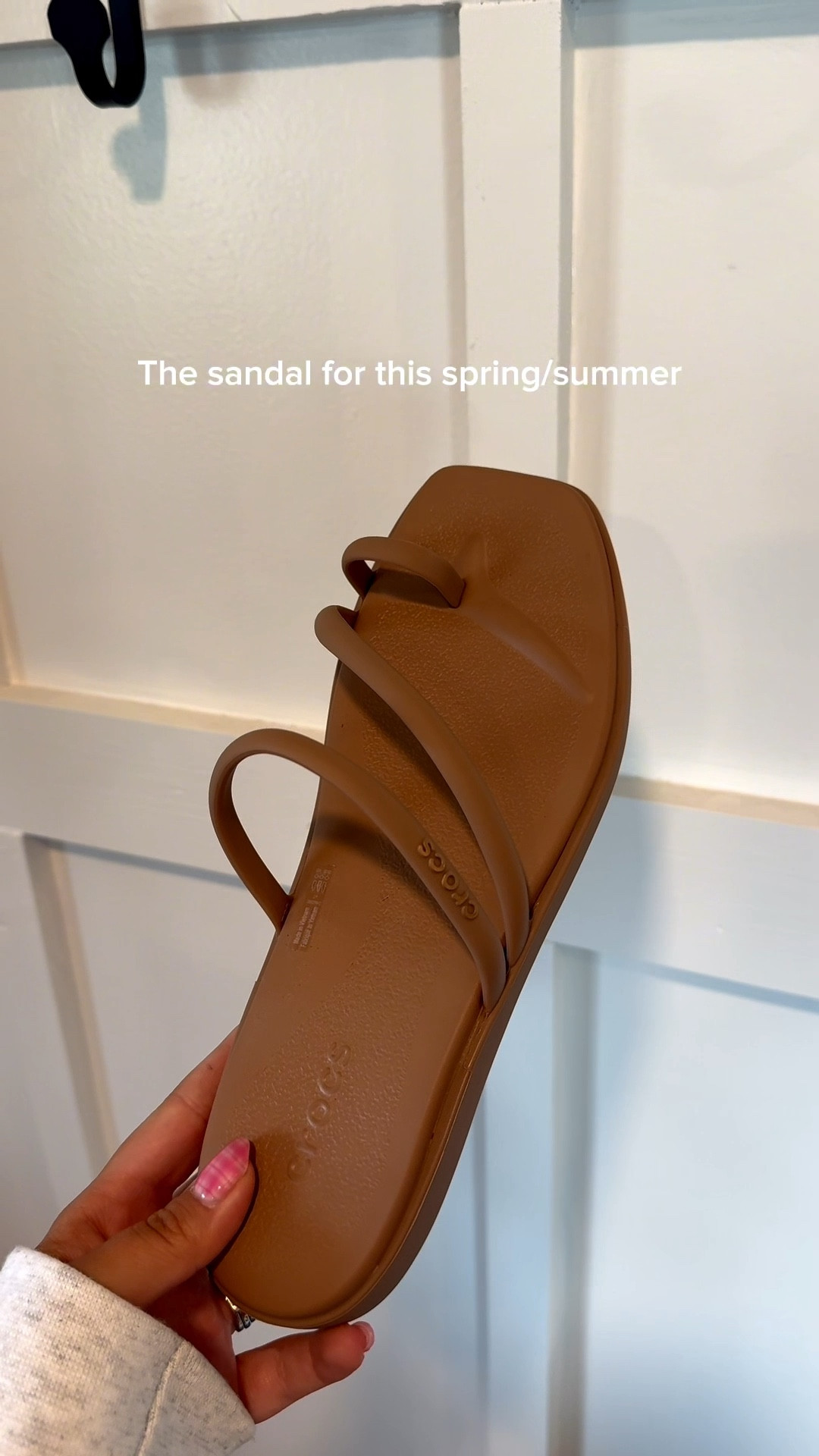 12/10 recommend these sandals! I’ve worn them every day since I’ve purchased them 😉😉

#LTKSeasonal #LTKootd