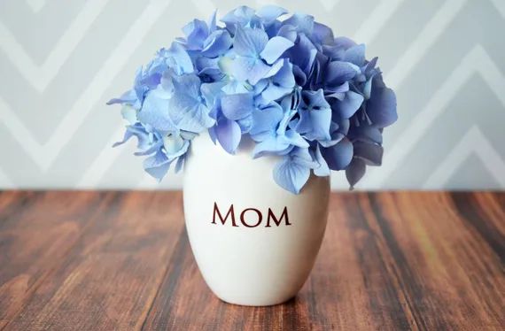 Unique Gift for Mother's Day - Personalized MOM Bud Vase - Mother's Day Gift, Mom Gift, Gift for ... | Etsy (US)