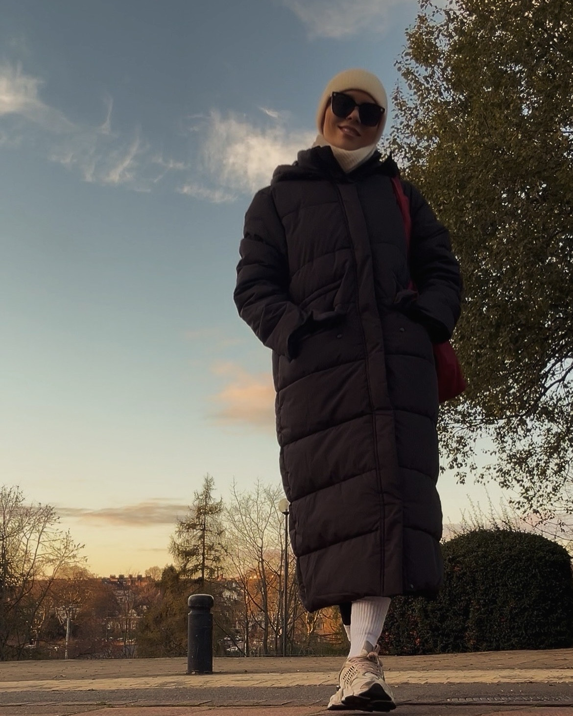 Super warm cozy coat that goes with everything. It keeps me comfortable in cold weather and adds an effortless chic vibe to any outfit. Perfect for travel and winter days. Save it and shop on my LTK. ❄️🧥🔥

#LTKFinds #LTKWinter #LTKStyle #LTKFall #ColdWeatherOutfit #CozyCoat #WinterStyle #ChicOutfits #TravelOutfit #FashionInspo #ShoppingFinds #FallFashion #WinterFashion #CoatSeason #StylishAndWarm #OutfitIdeas #LTKInfluencer

#LTKuk #LTKwinter #LTKautumn